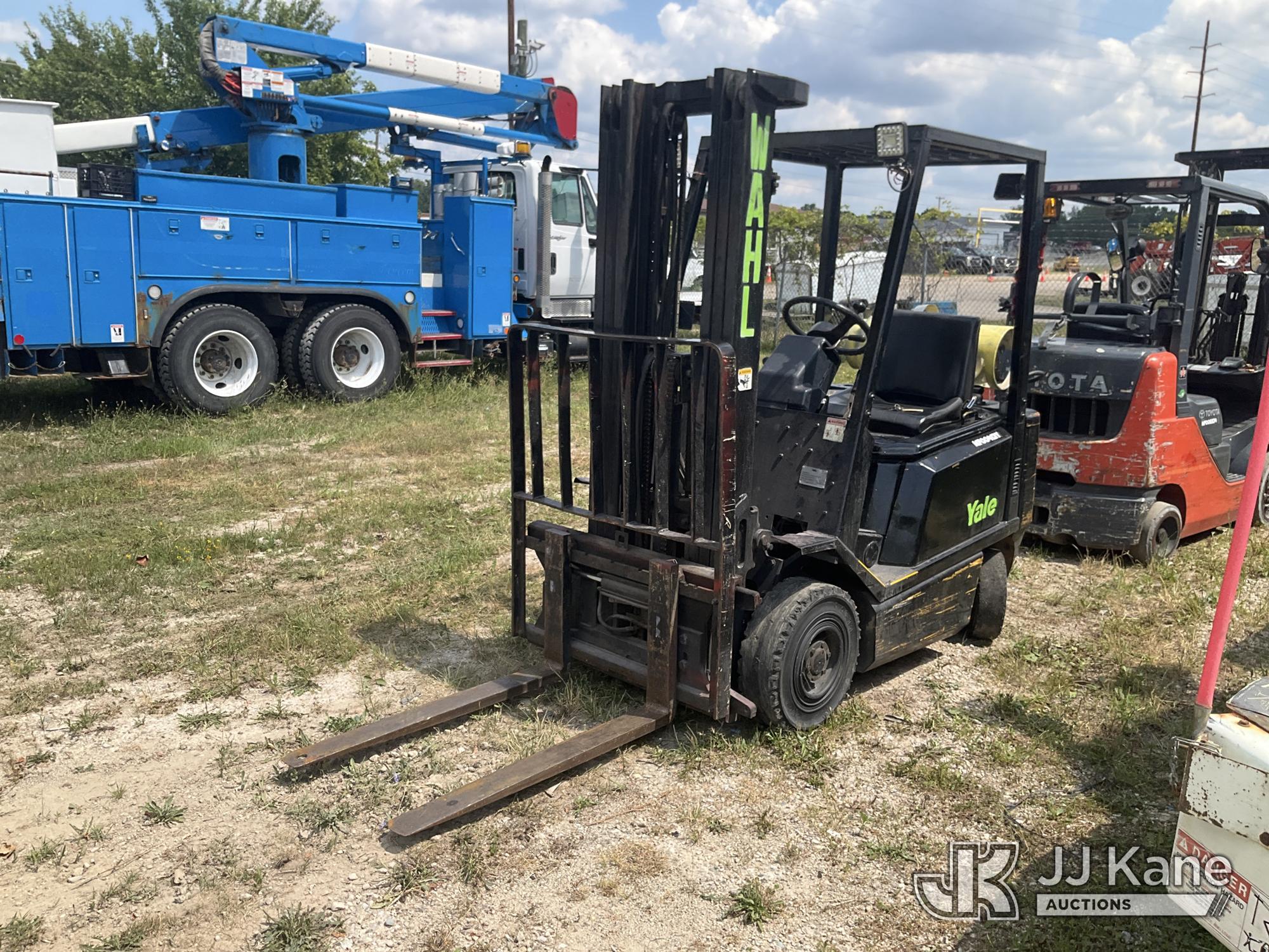 2020 Yale GLP040ADNUAF081 Rubber Tired Forklift