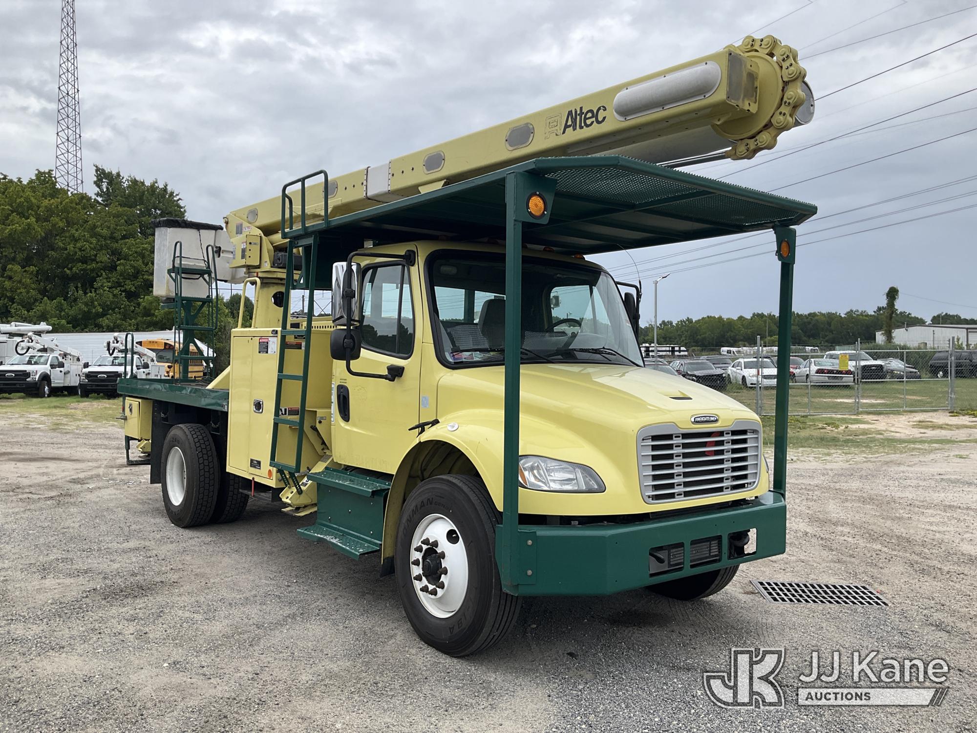 2017 Freightliner M2 106