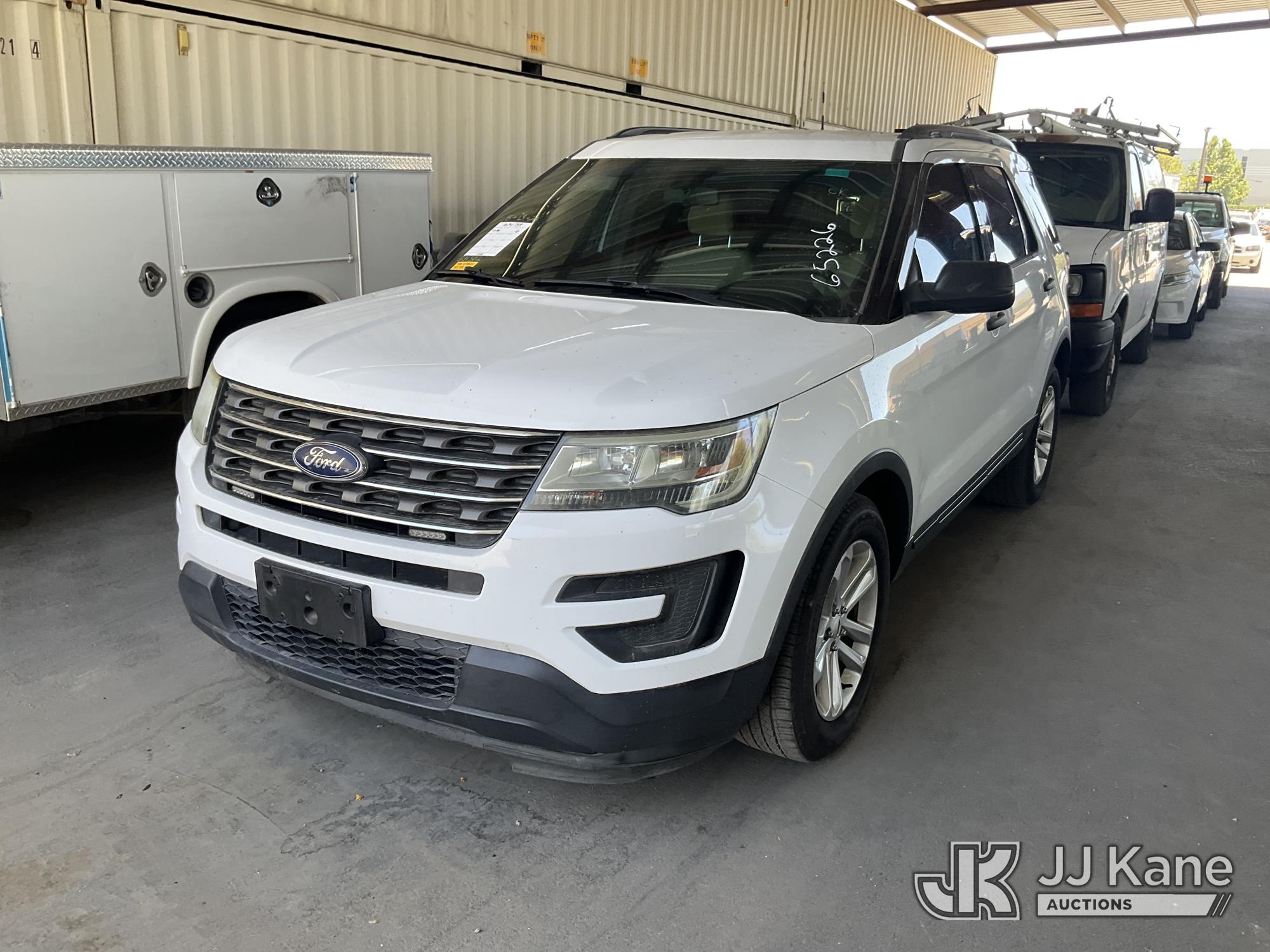 2016 Ford Explorer