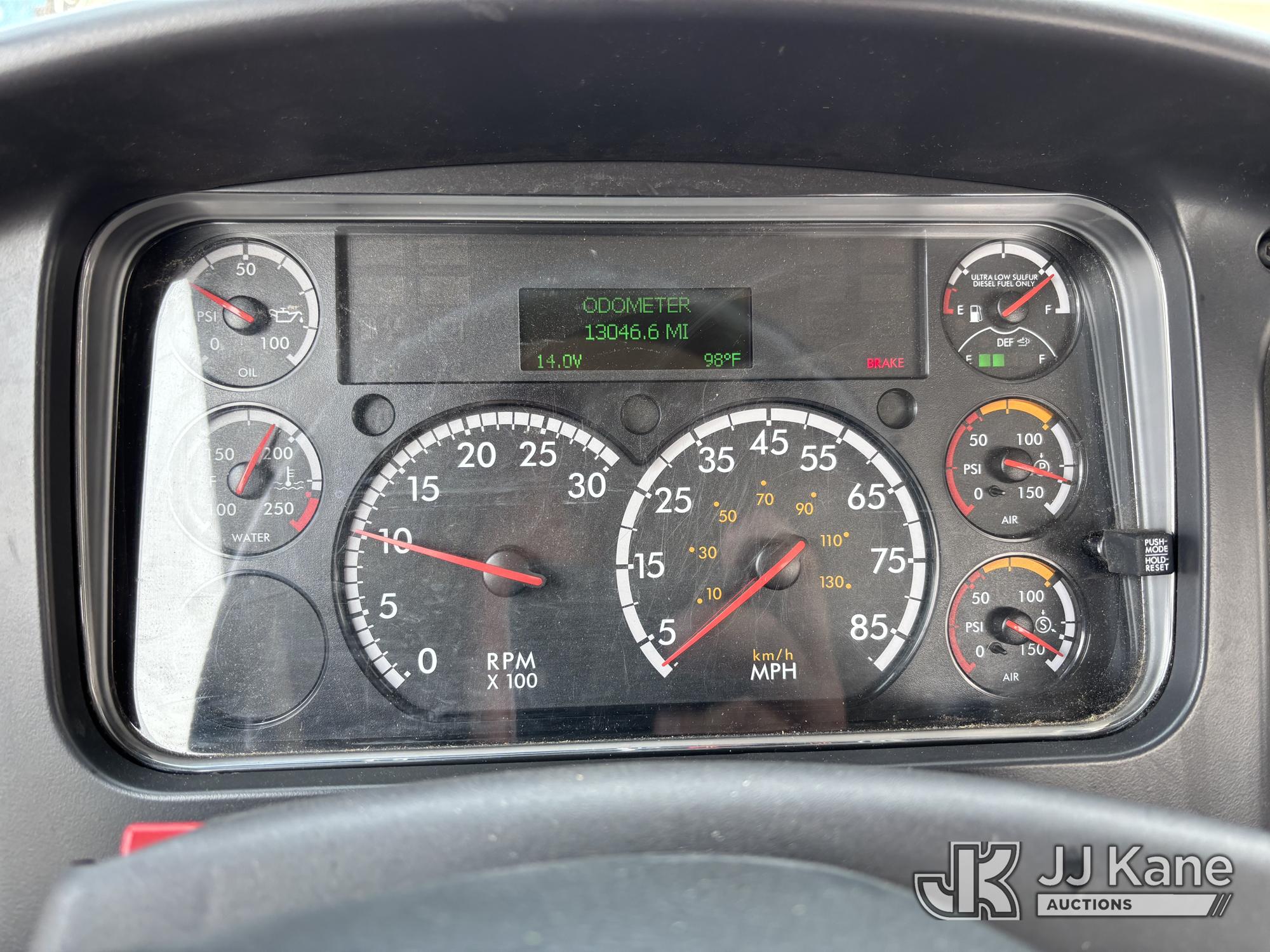 2017 Freightliner M2 106