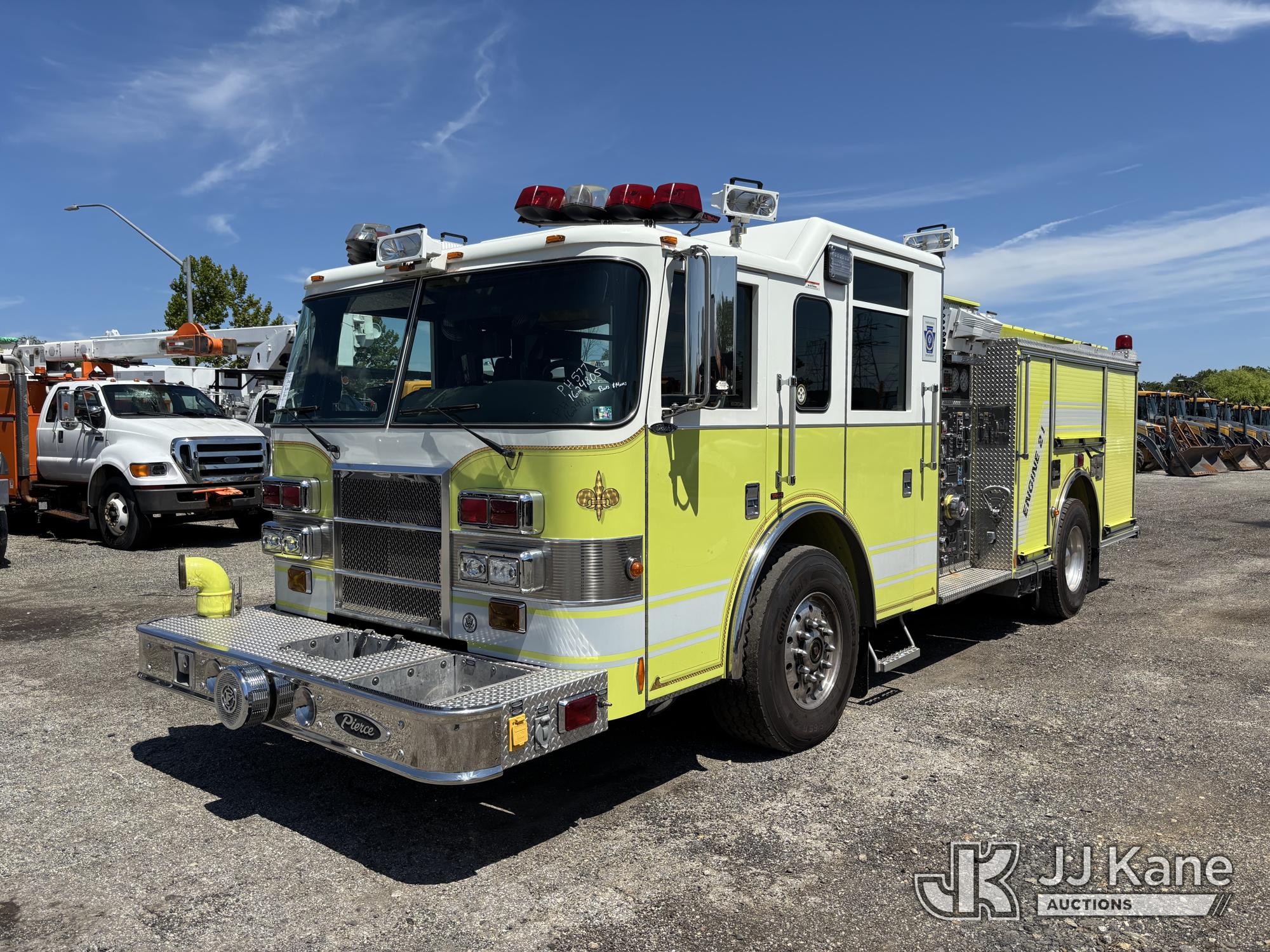 Photo of a 2003 Pierce Model Tilt Cab