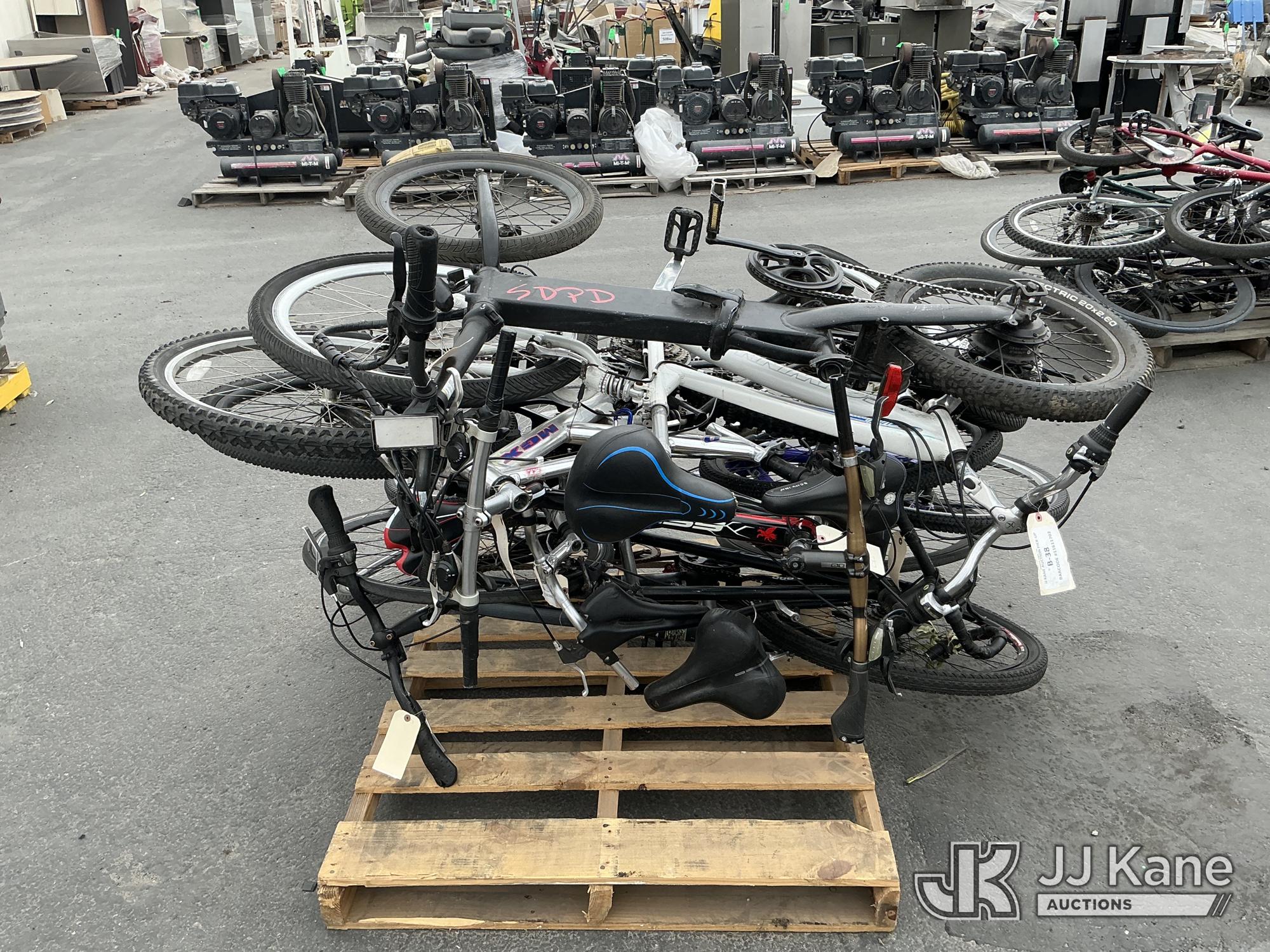(1 Pallet) Bicycles (Used) NOTE: This unit is being sold AS IS/WHERE IS via Timed Auction and is located in Jurupa Valley