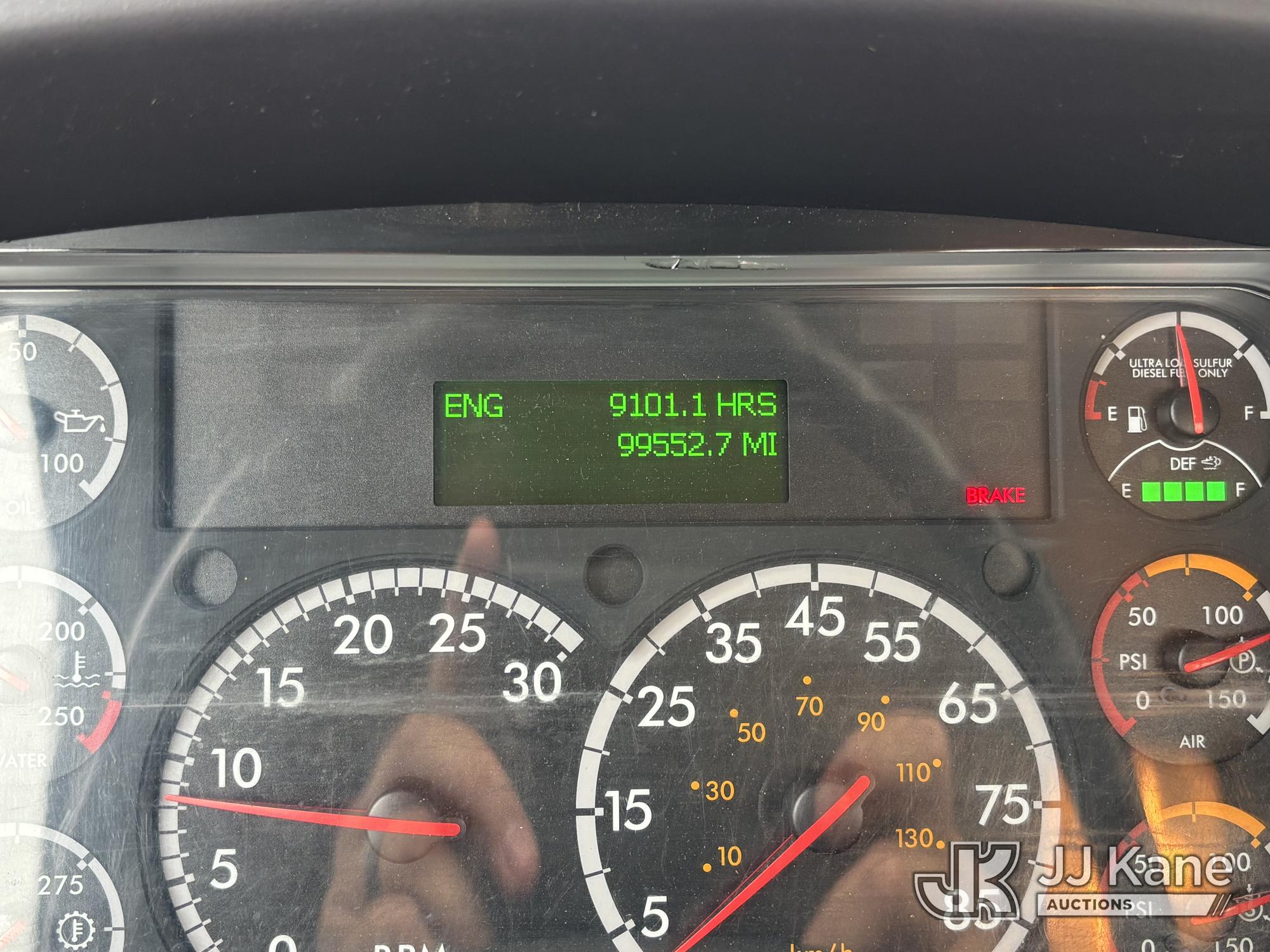2018 Freightliner M2 106