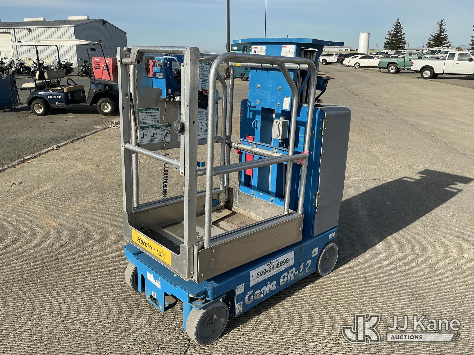 Photo of a 2019 Genie GR-12
