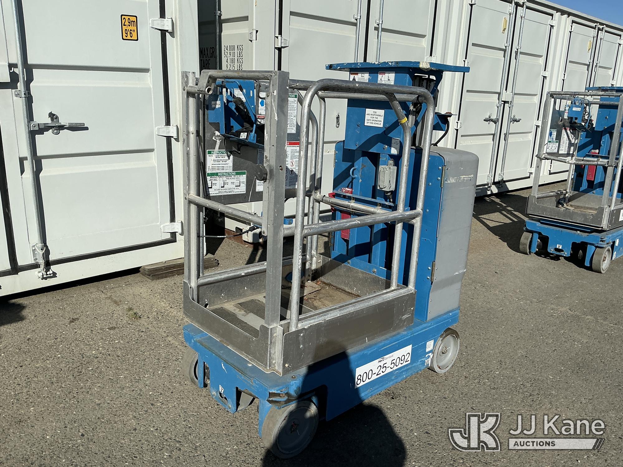 Photo of a 2019 Genie GR-12