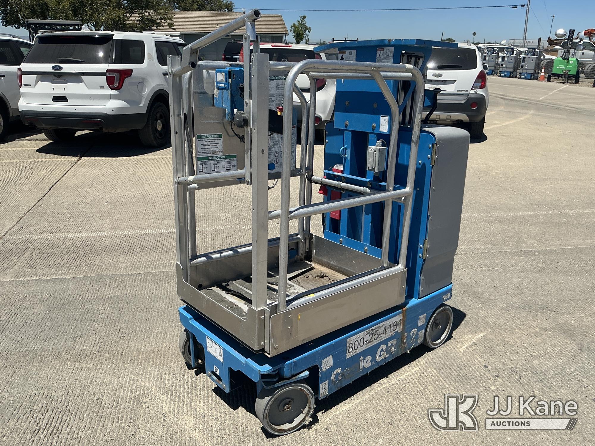Photo of a 2019 Genie GR-12