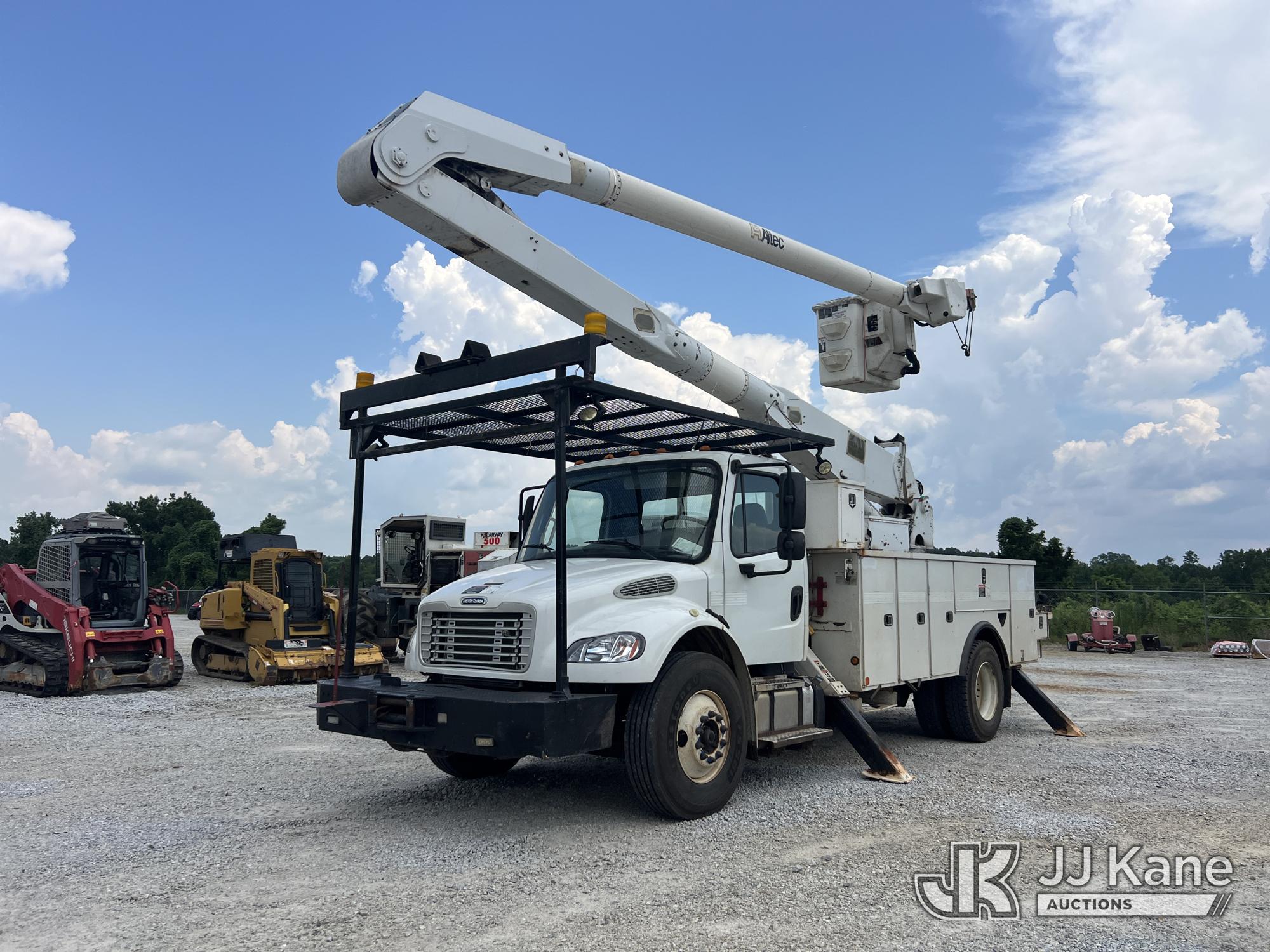 Photo of a 2013 Freightliner M2 106