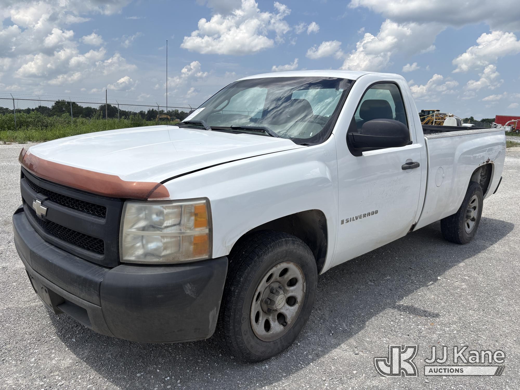 Photo of a 2008 Chevrolet Silverado 1500
