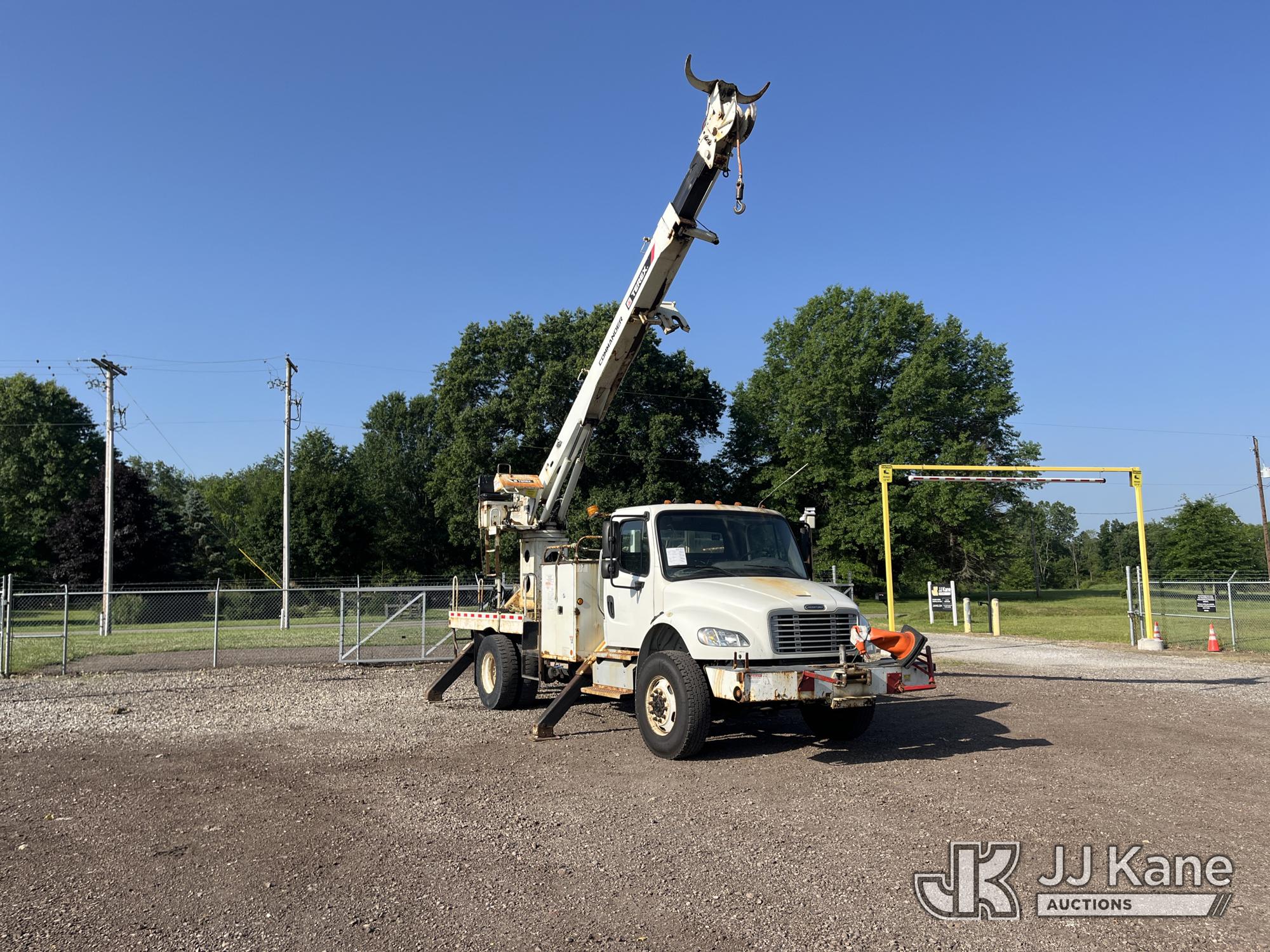 2013 Freightliner M2 106