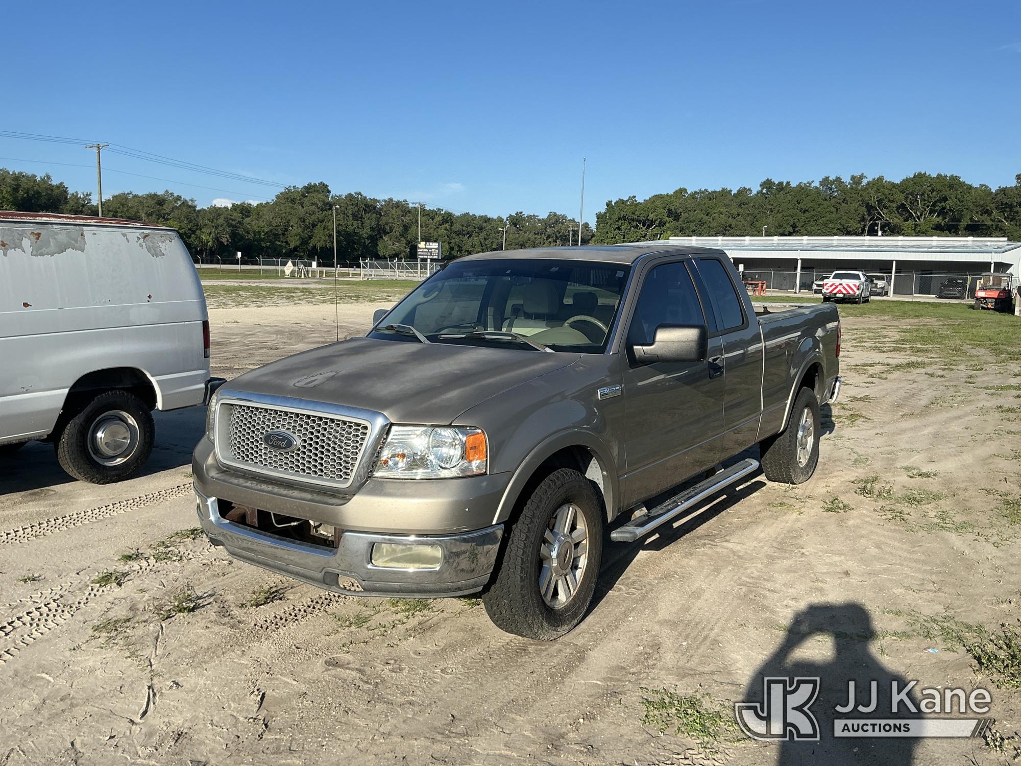 Photo of a 2004 Ford F150 4x4