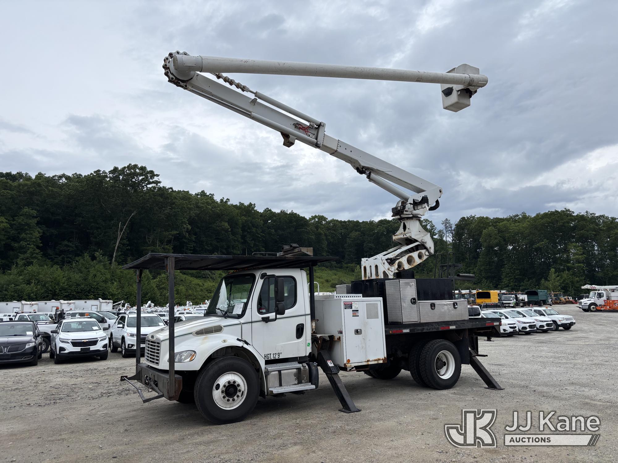 Photo of a 2014 Freightliner M2 106