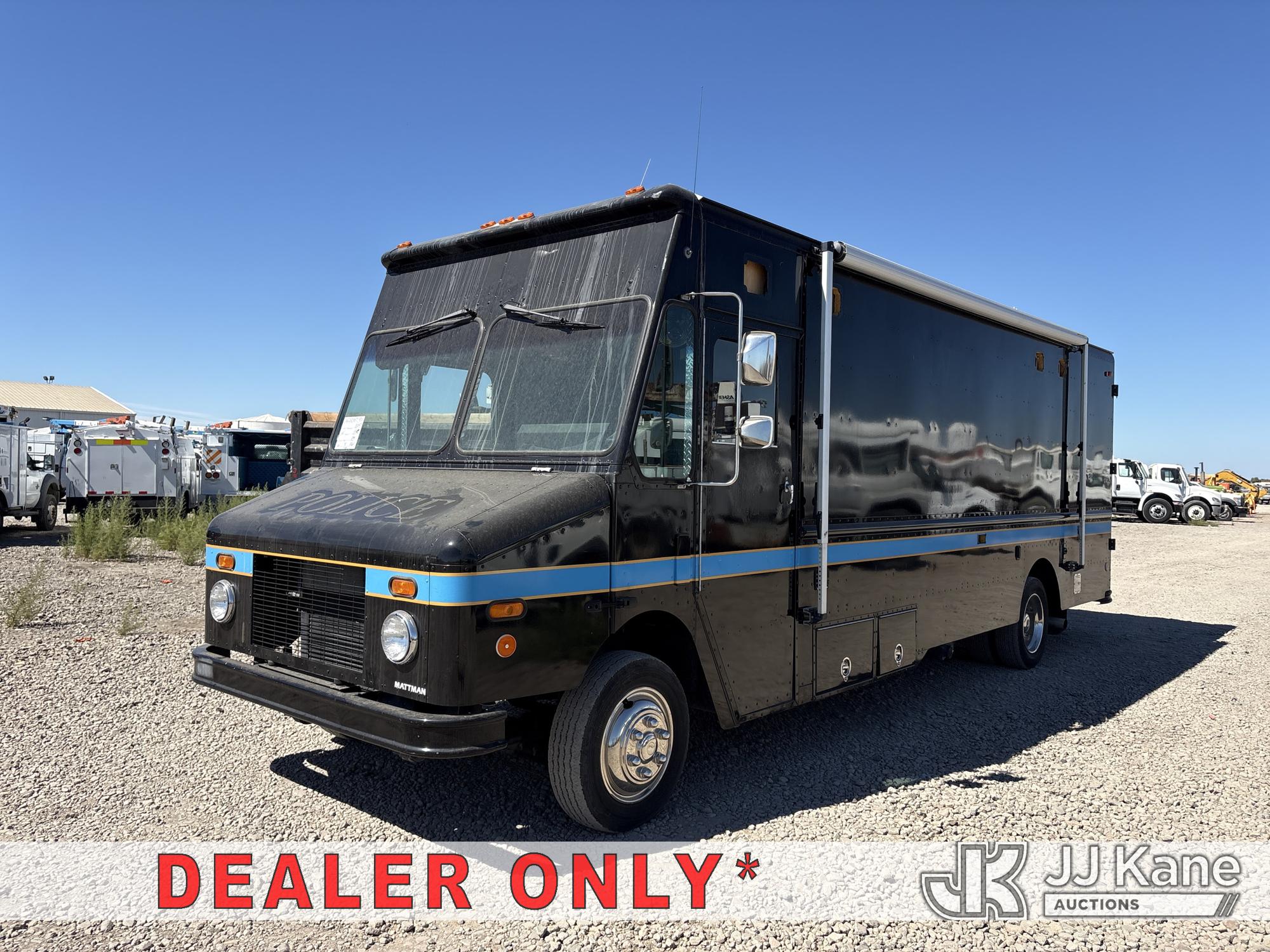 2002 Freightliner MT45 Chassis