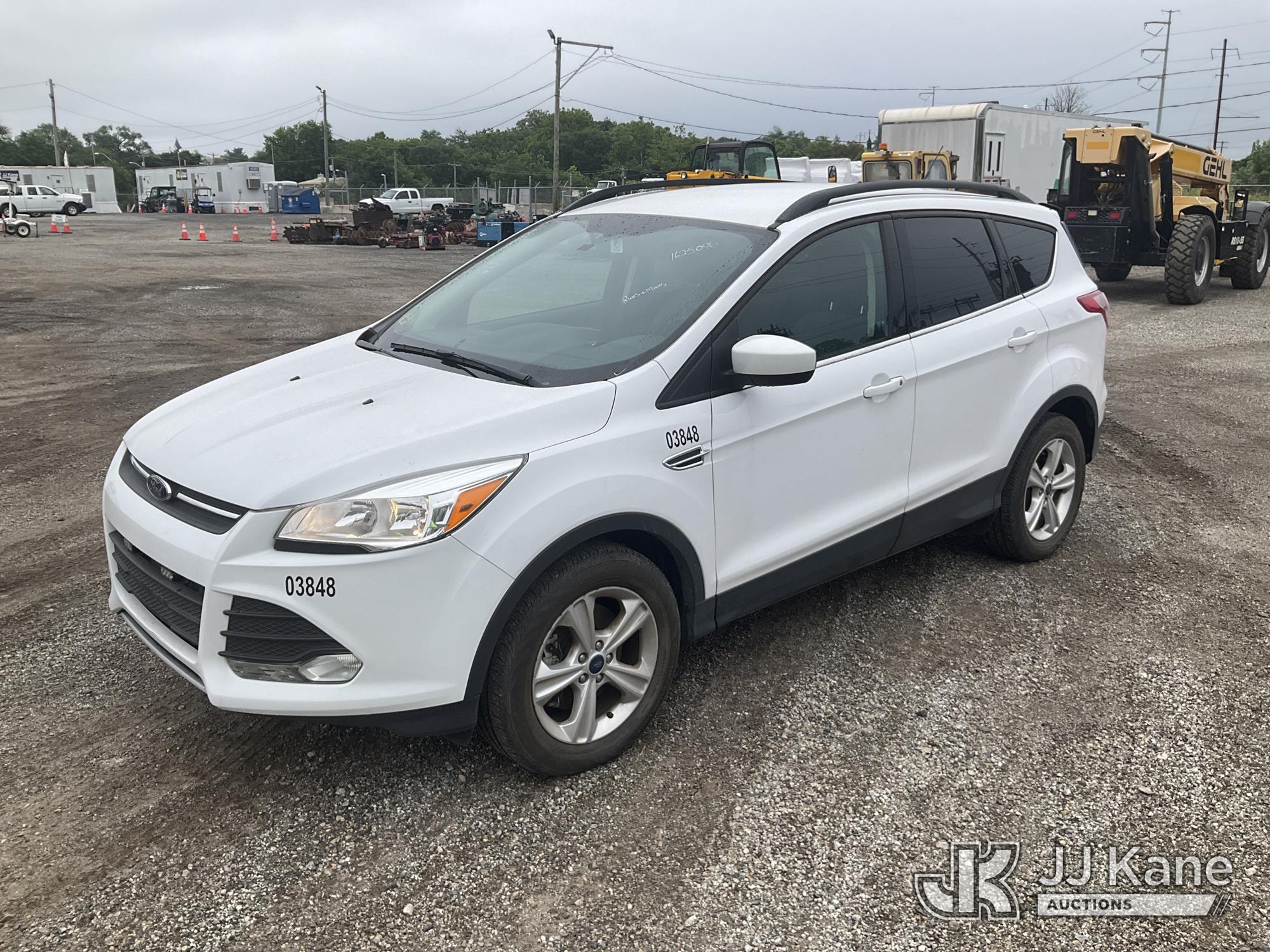 2014 Ford Escape 4x4 4-Door Sport Utility Vehicle