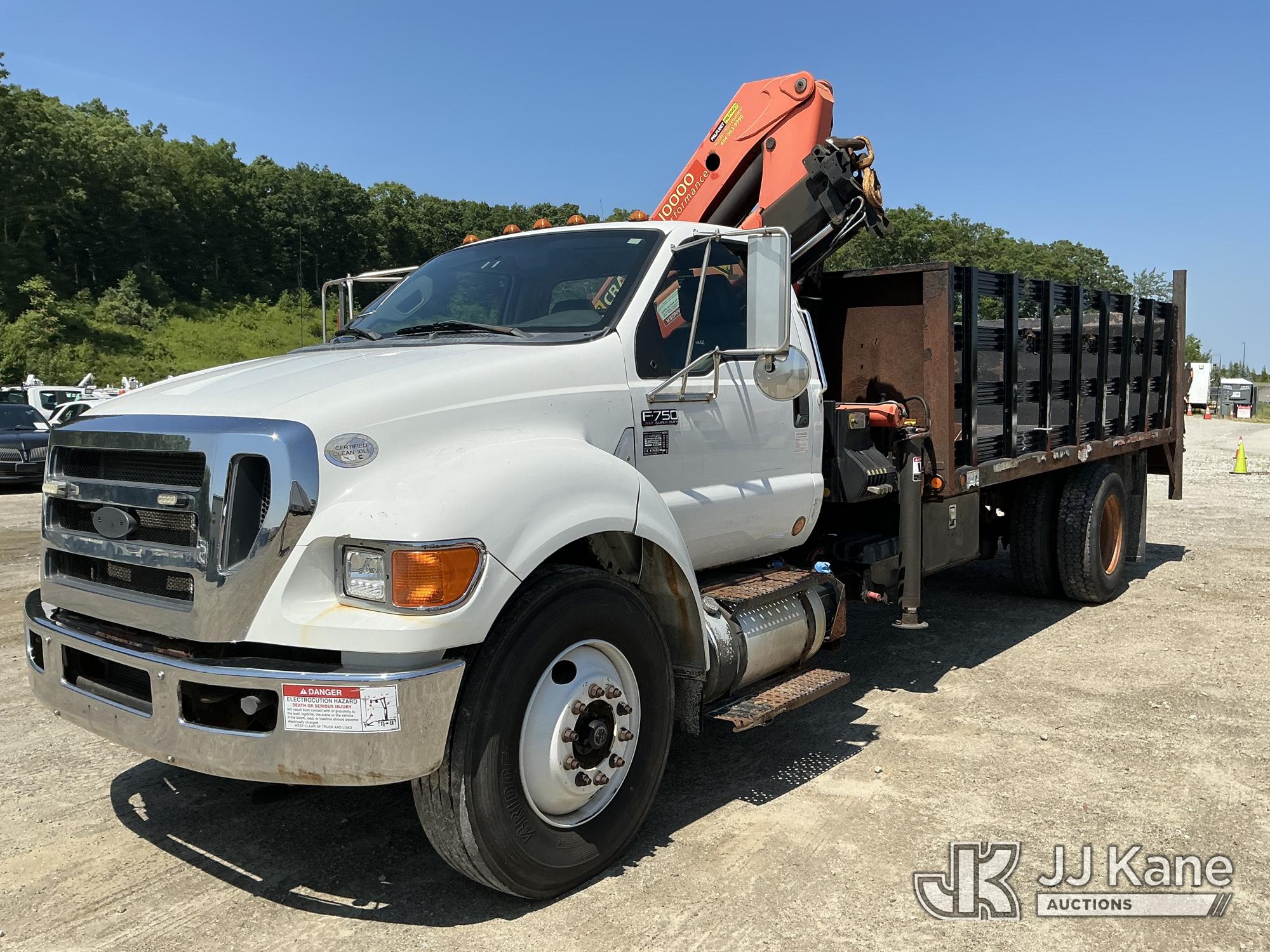 Photo of a 2013 Ford F-750
