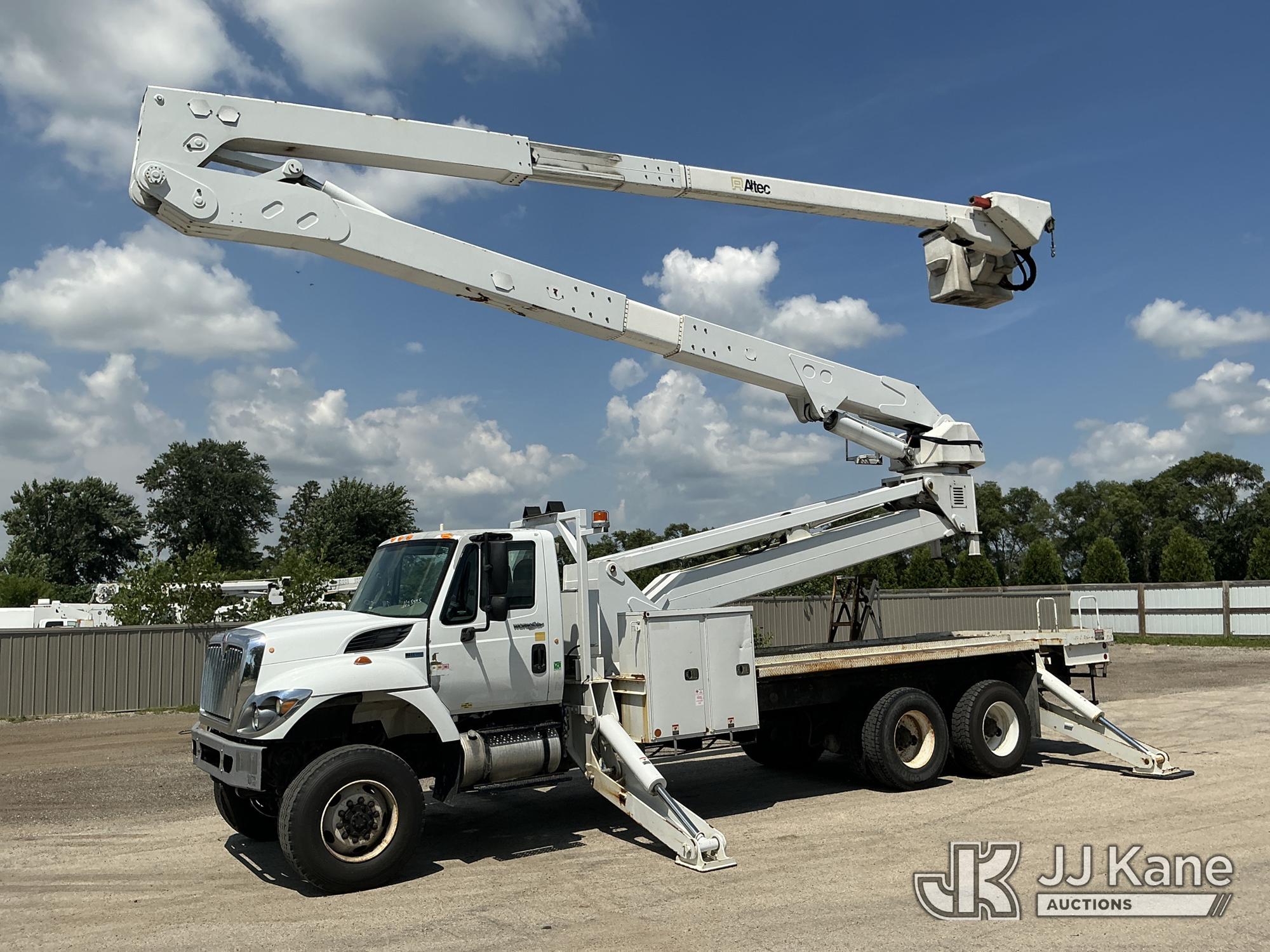 Photo of a 2015 International 7400