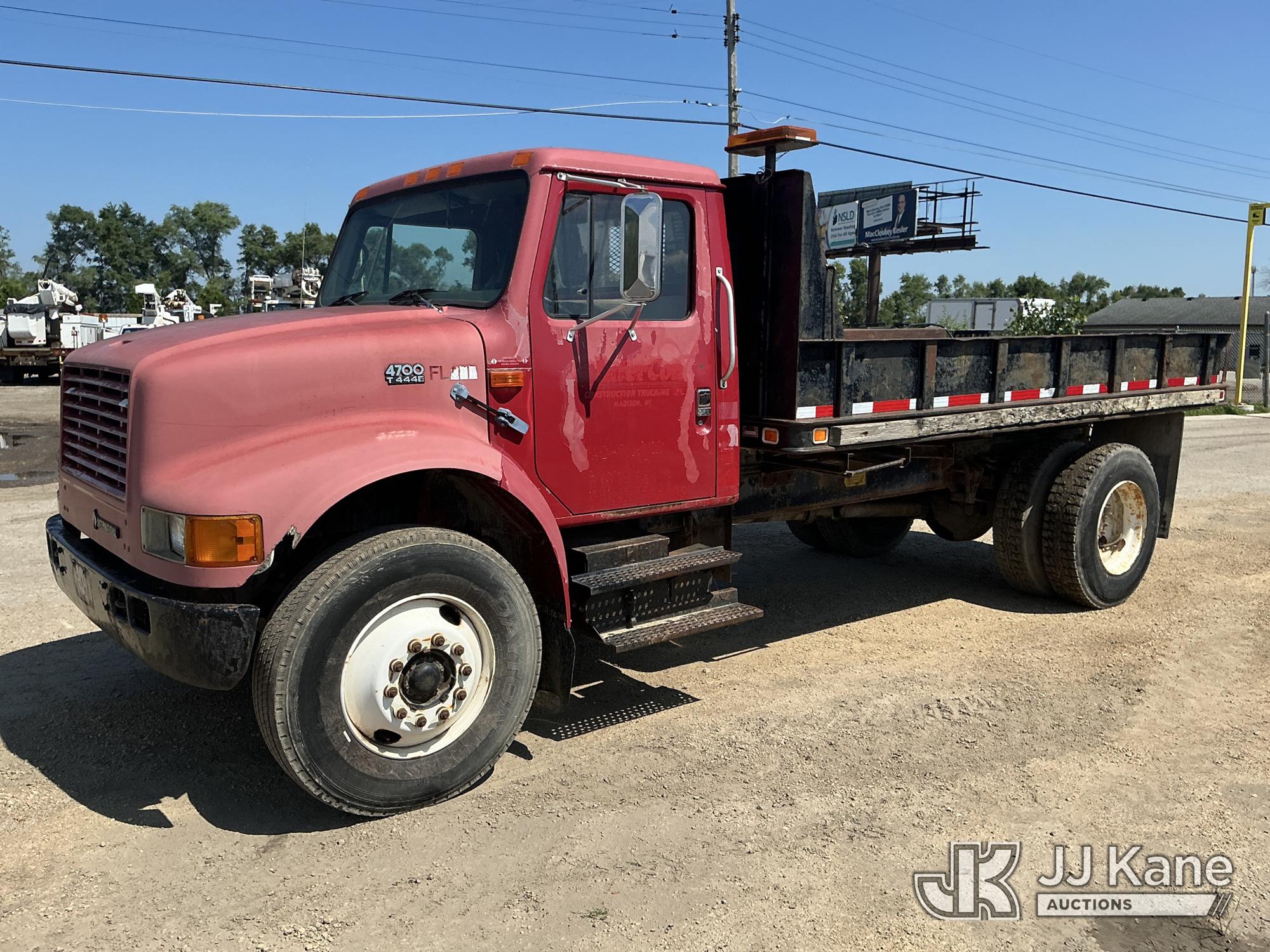 Photo of a 1999 International 4700