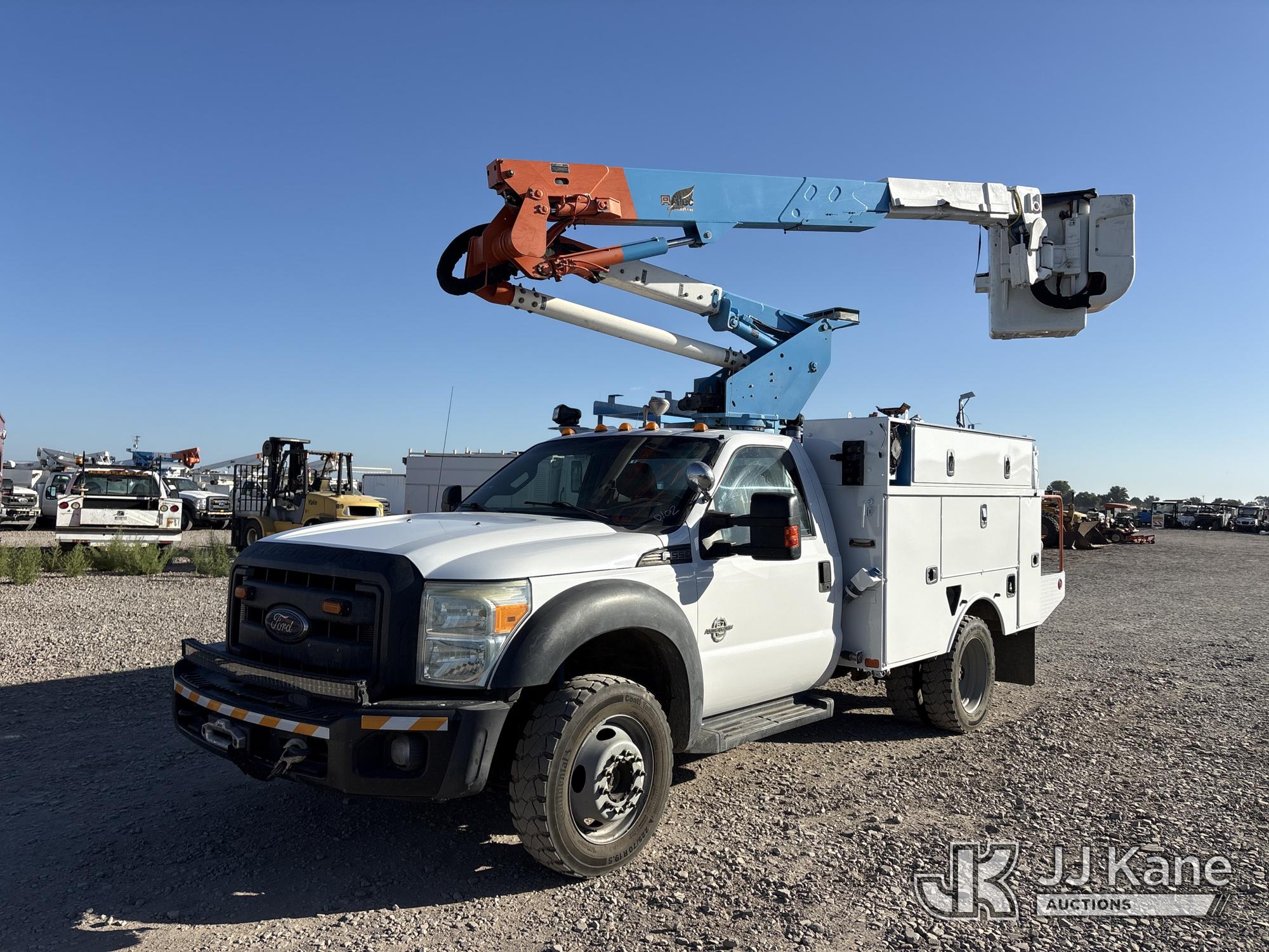 Photo of a 2015 Ford F-550