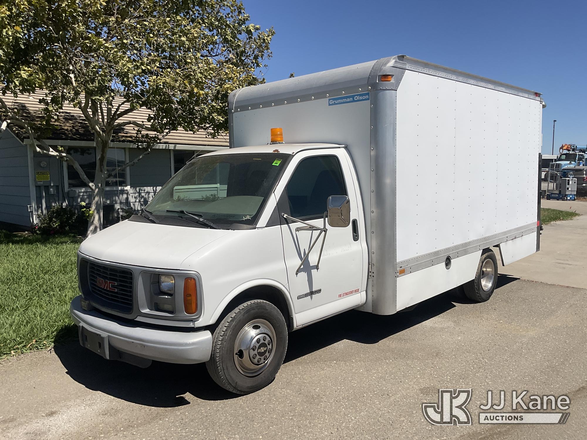 Photo of a 1997 GMC Savana