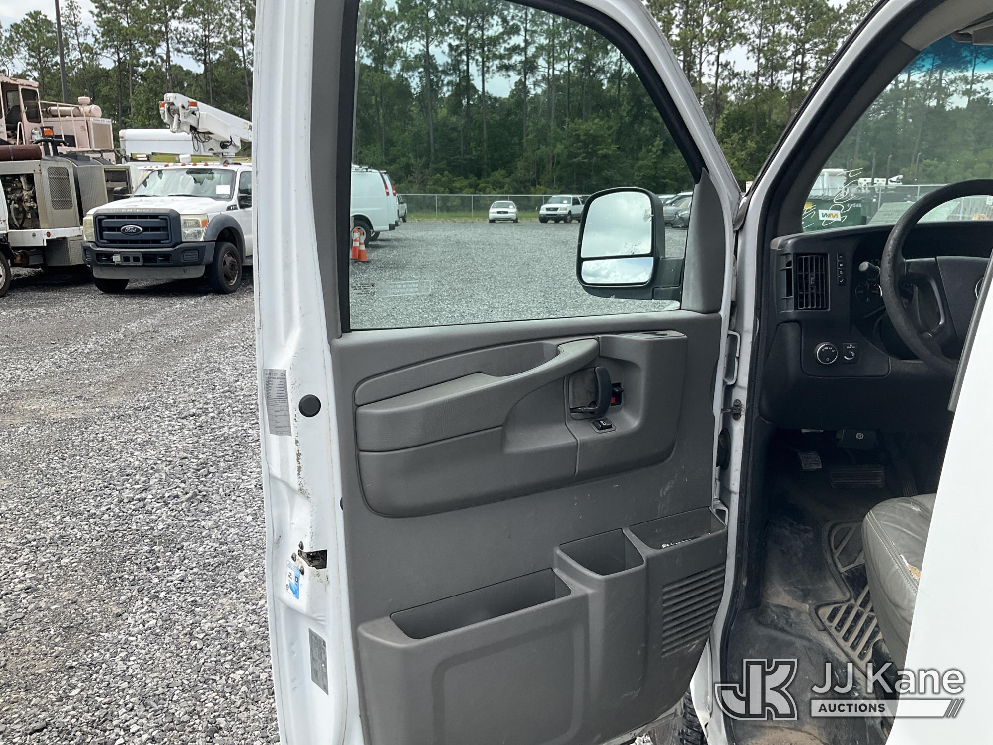 2015 Chevrolet Express G2500
