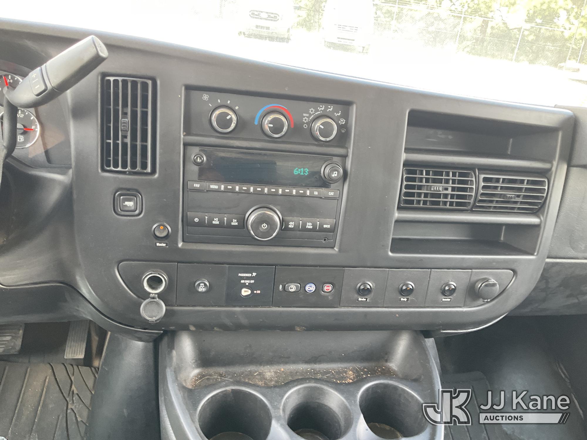 2015 Chevrolet Express G2500