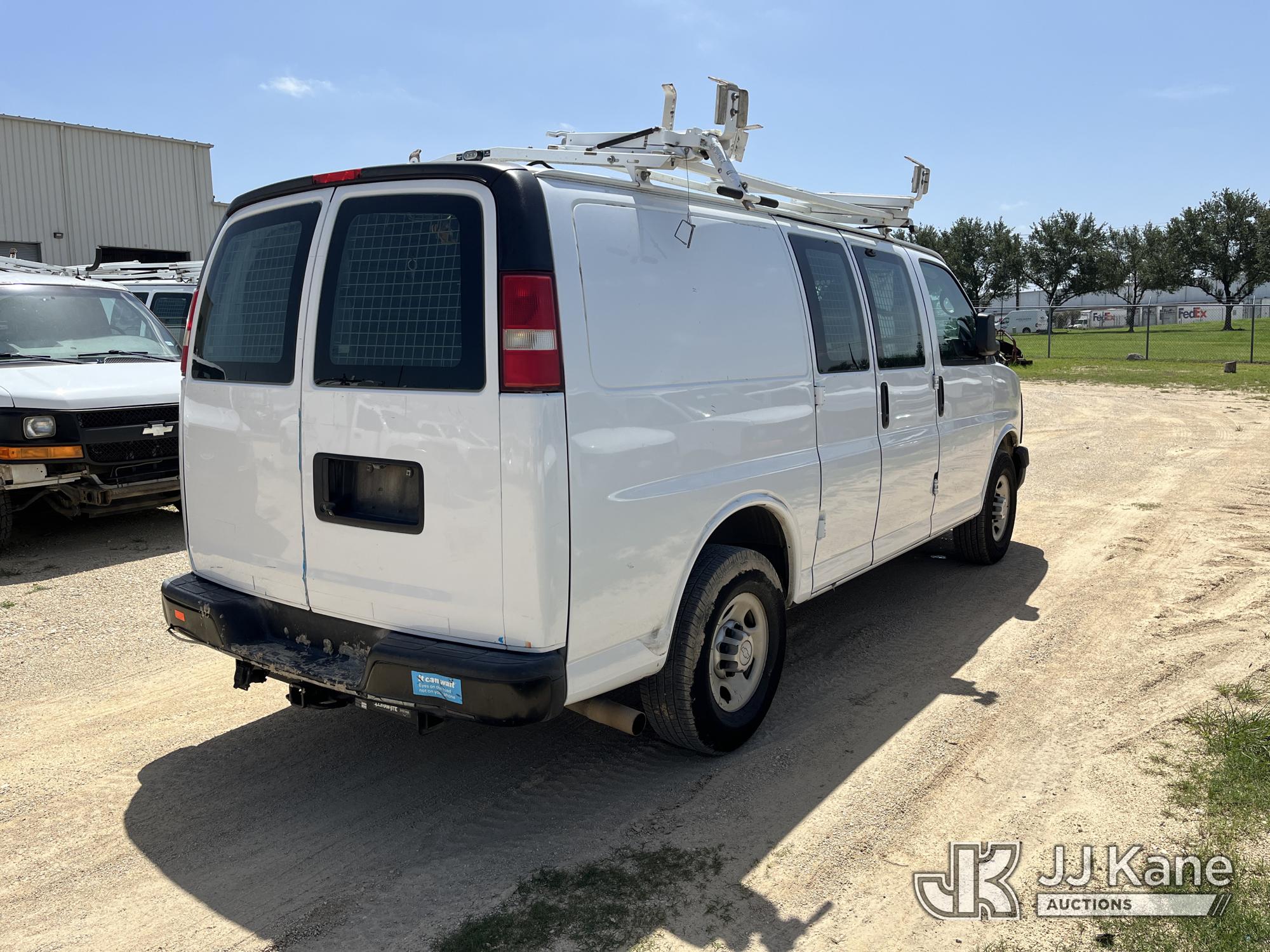 2015 Chevrolet Express G2500