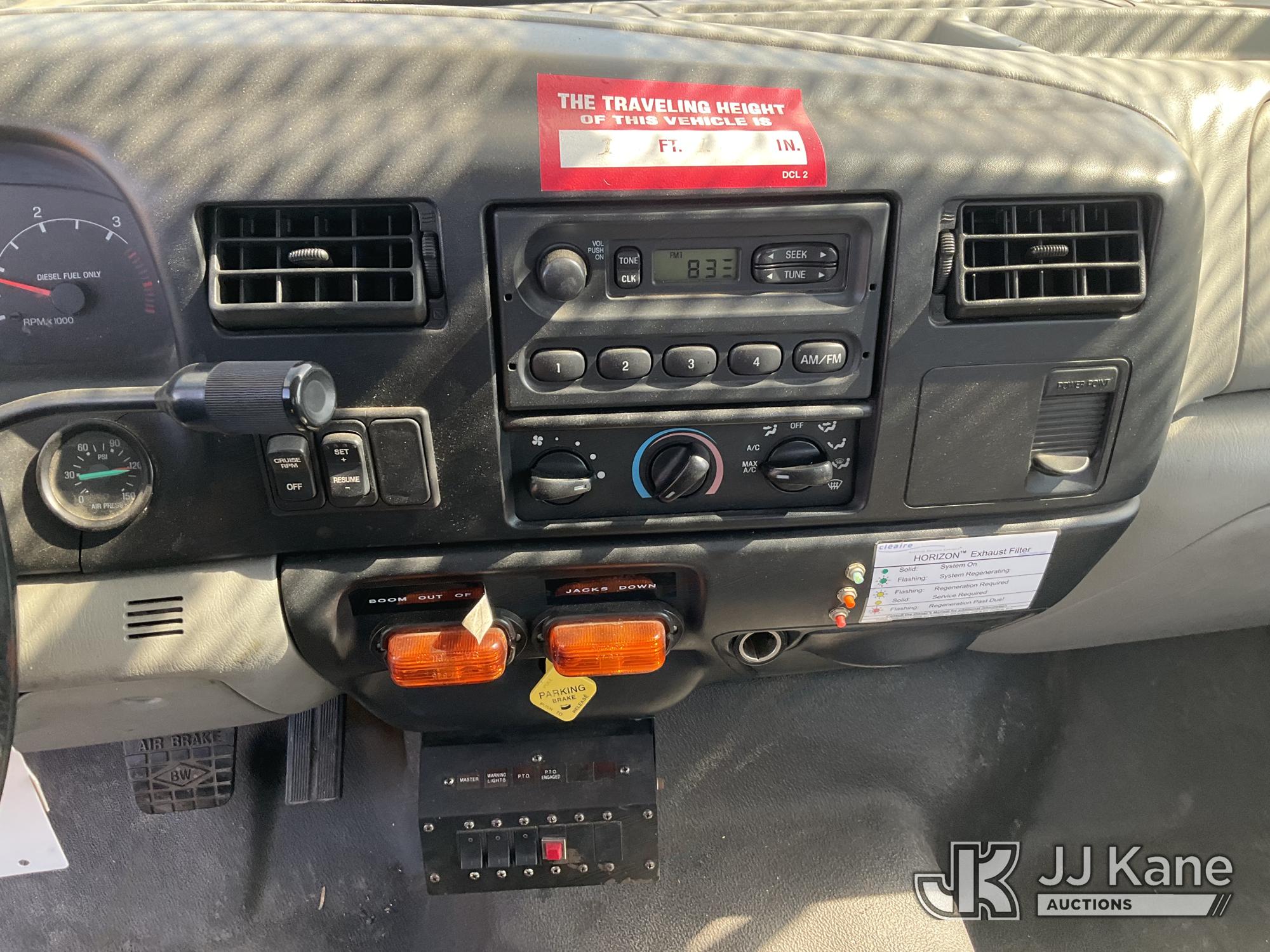 2003 Ford F-750