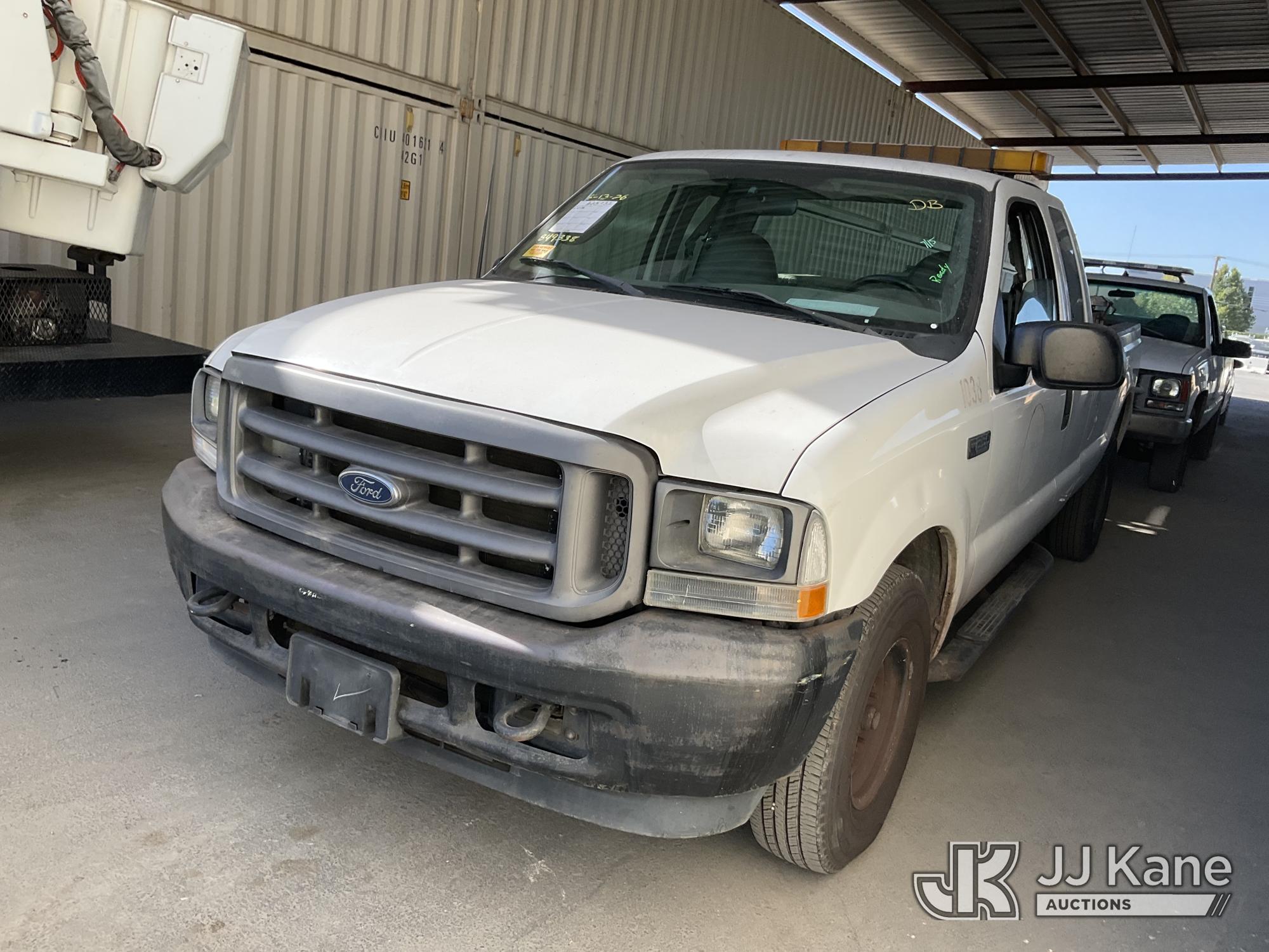 Photo of a 2003 Ford F-250