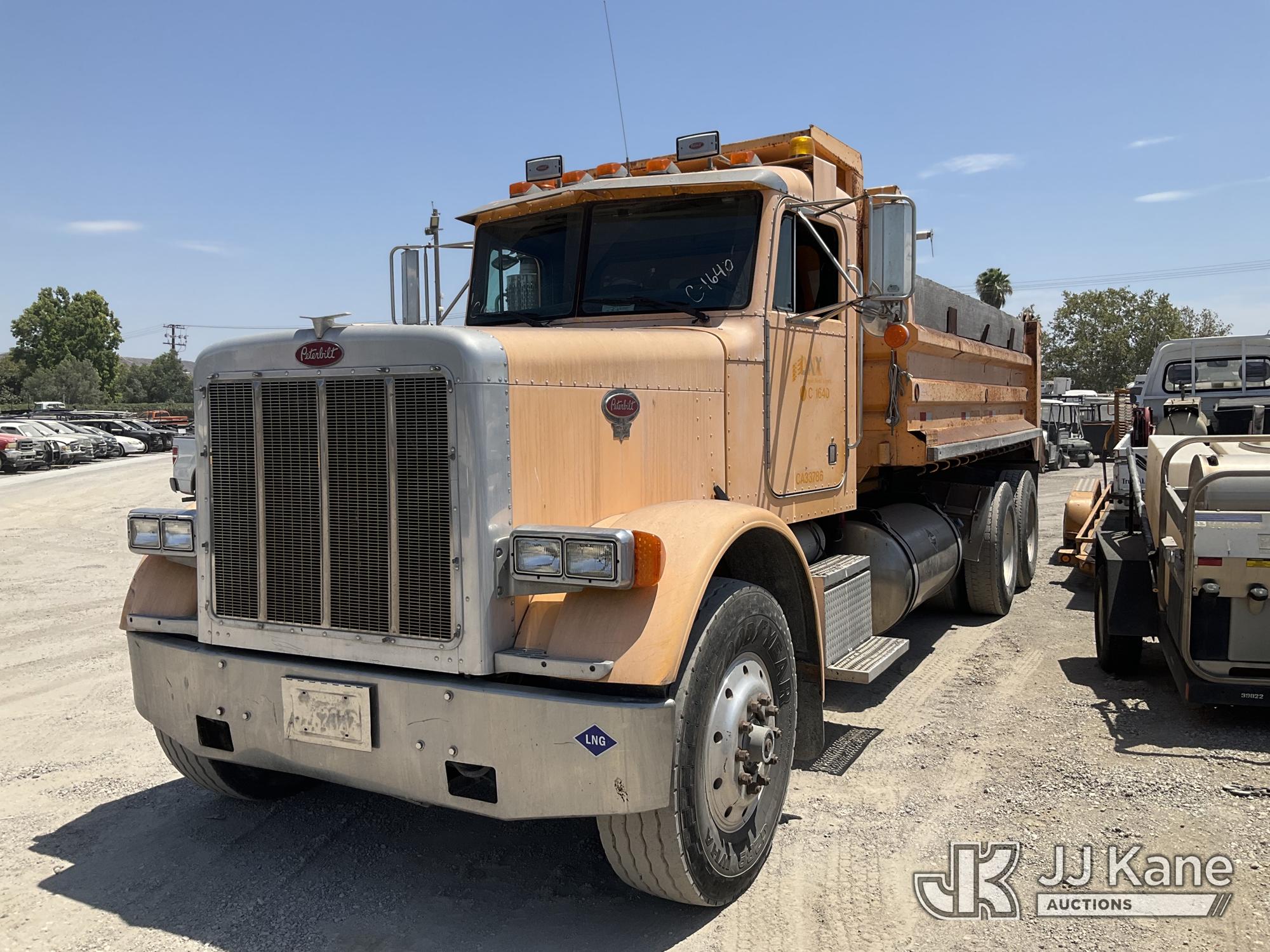 2002 Peterbilt 379