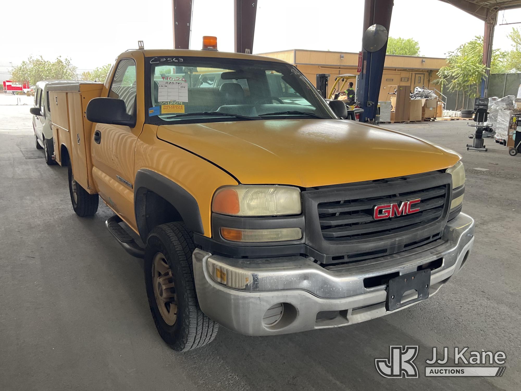 2004 GMC SIERRA 2500HD
