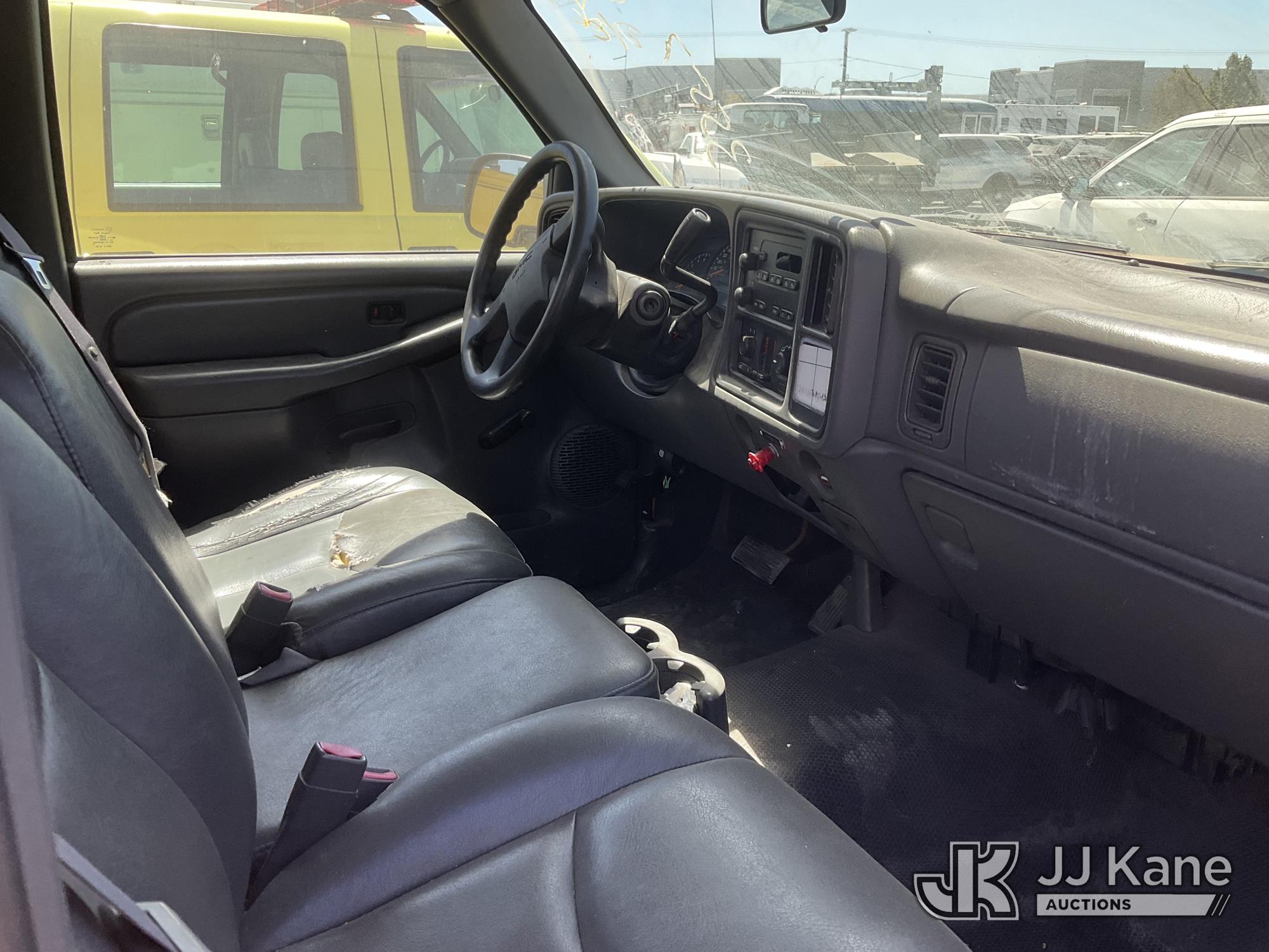 2004 GMC SIERRA 2500HD