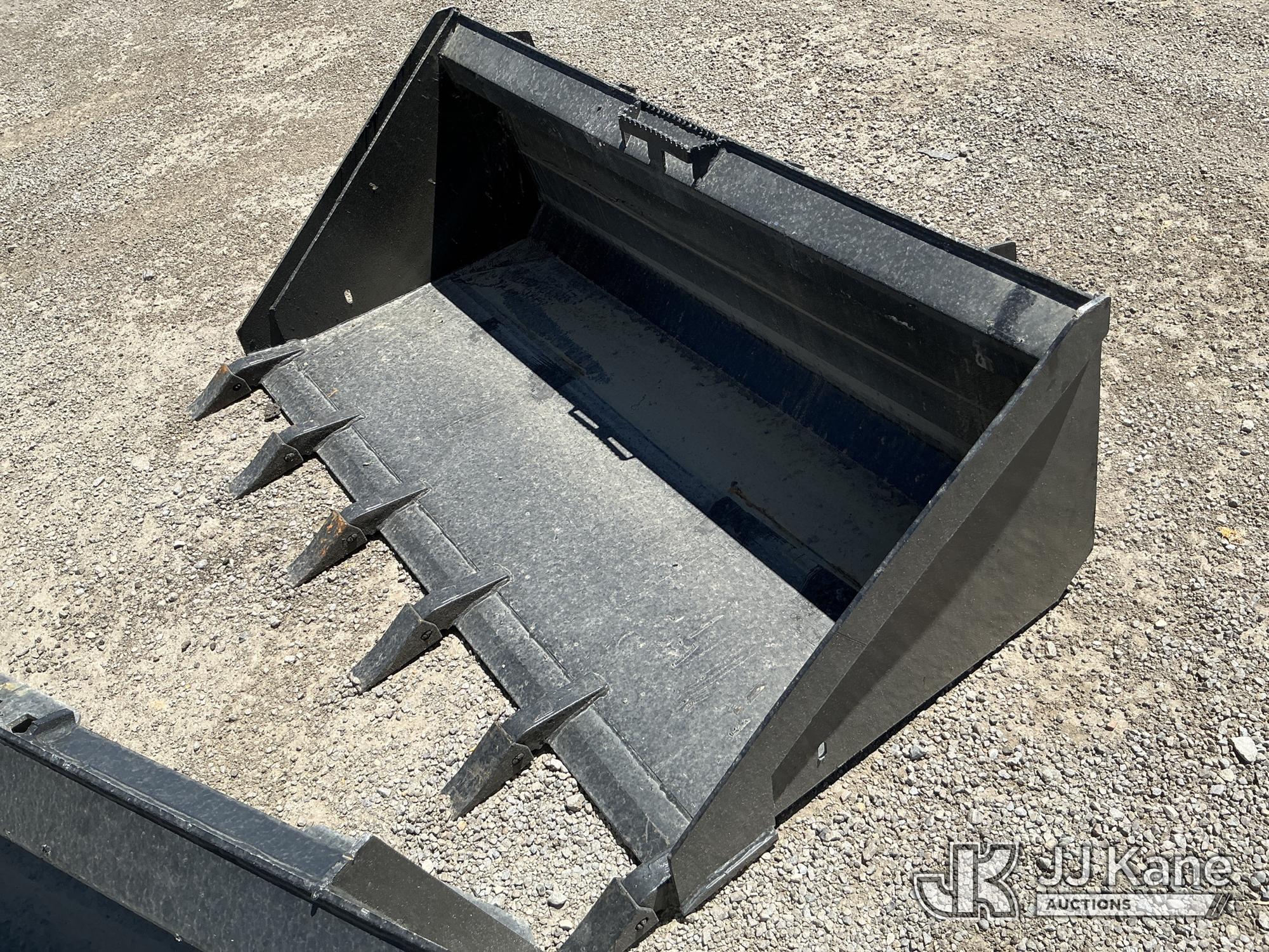 68in Skid Steer Bucket NOTE: This unit is being sold AS IS/WHERE IS via Timed Auction and is located in Salt Lake City