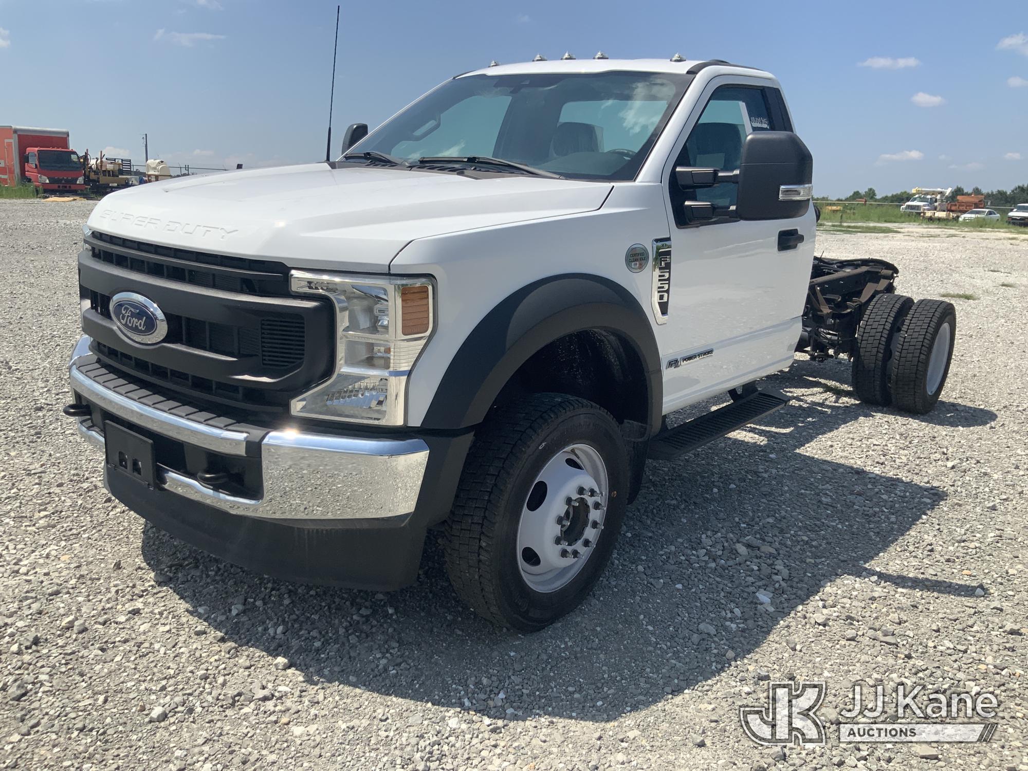 Photo of a 2022 Ford F-550