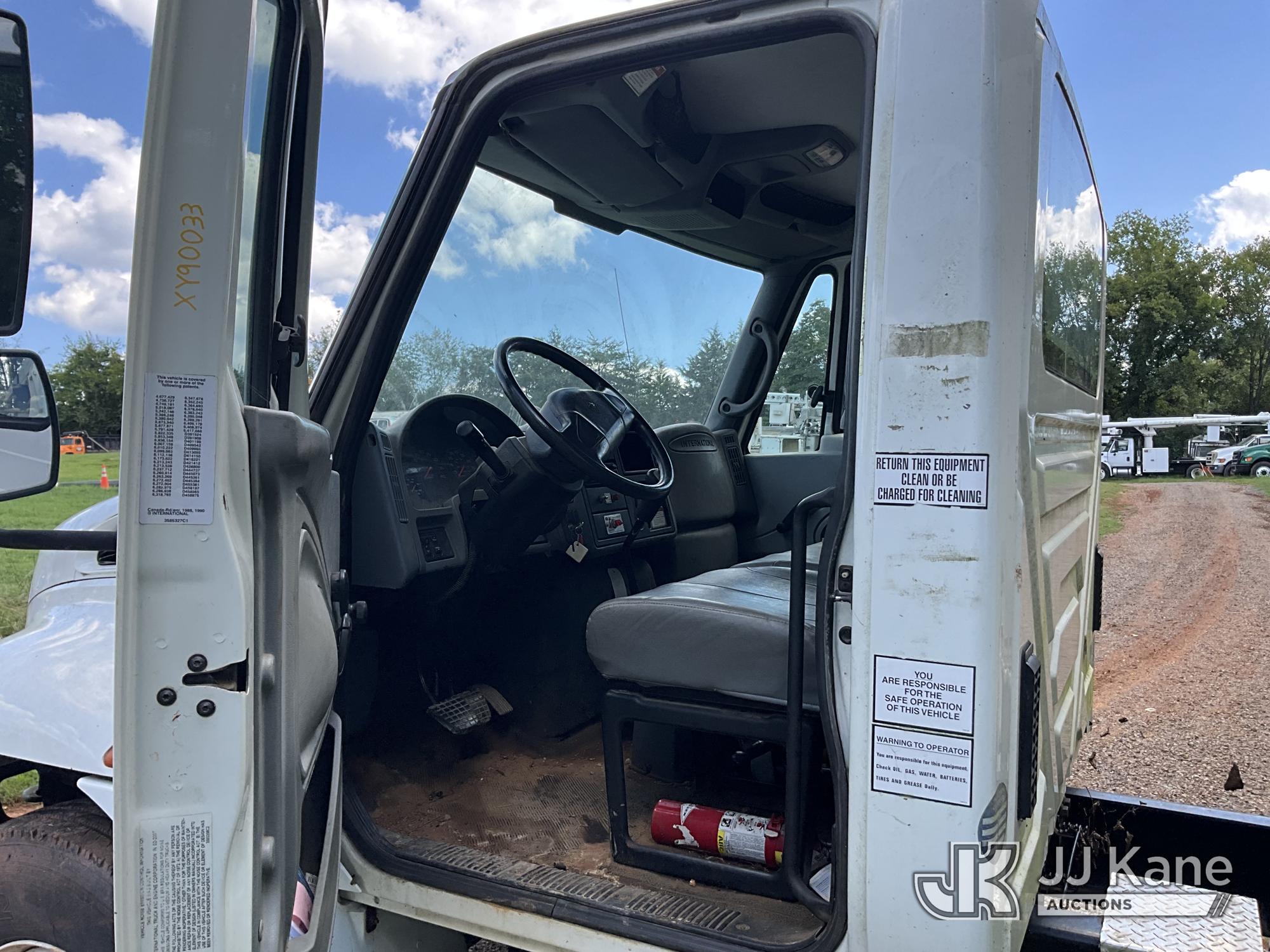 2008 International 4200