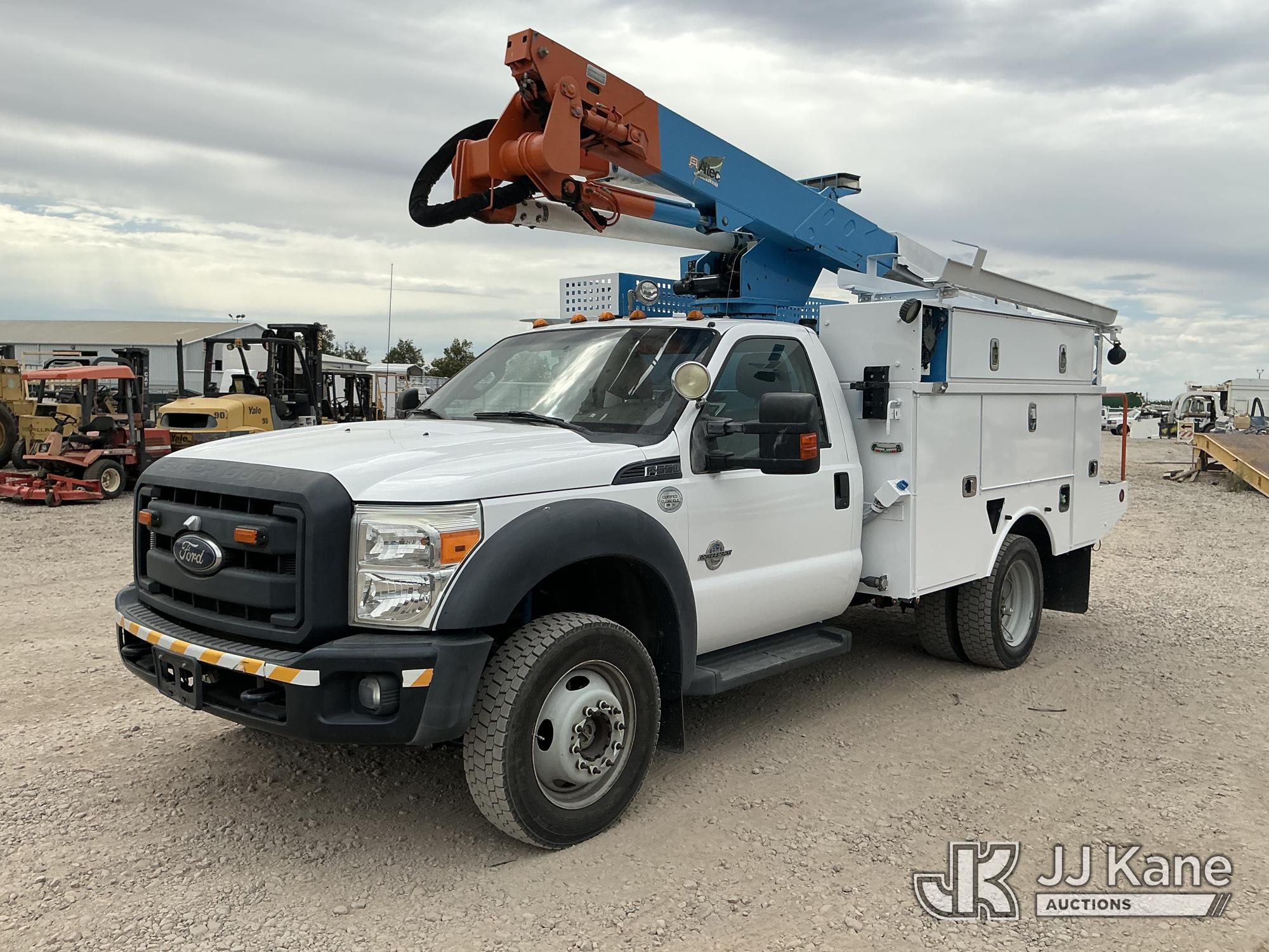 Photo of a 2015 Ford F-550