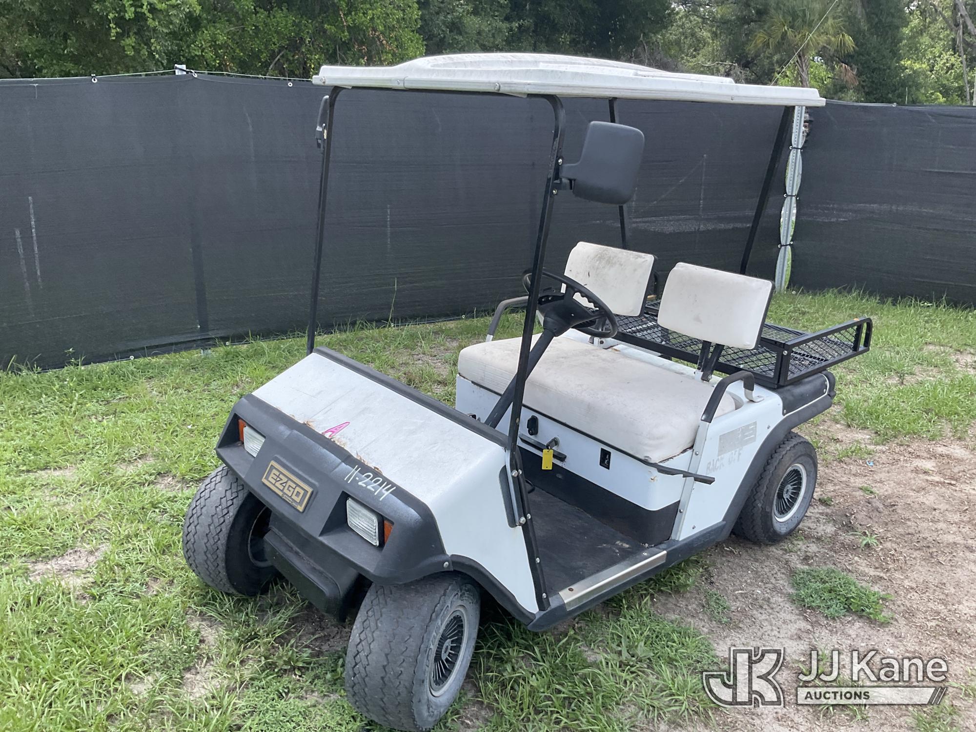 EZ-Go Medalist Golf Cart