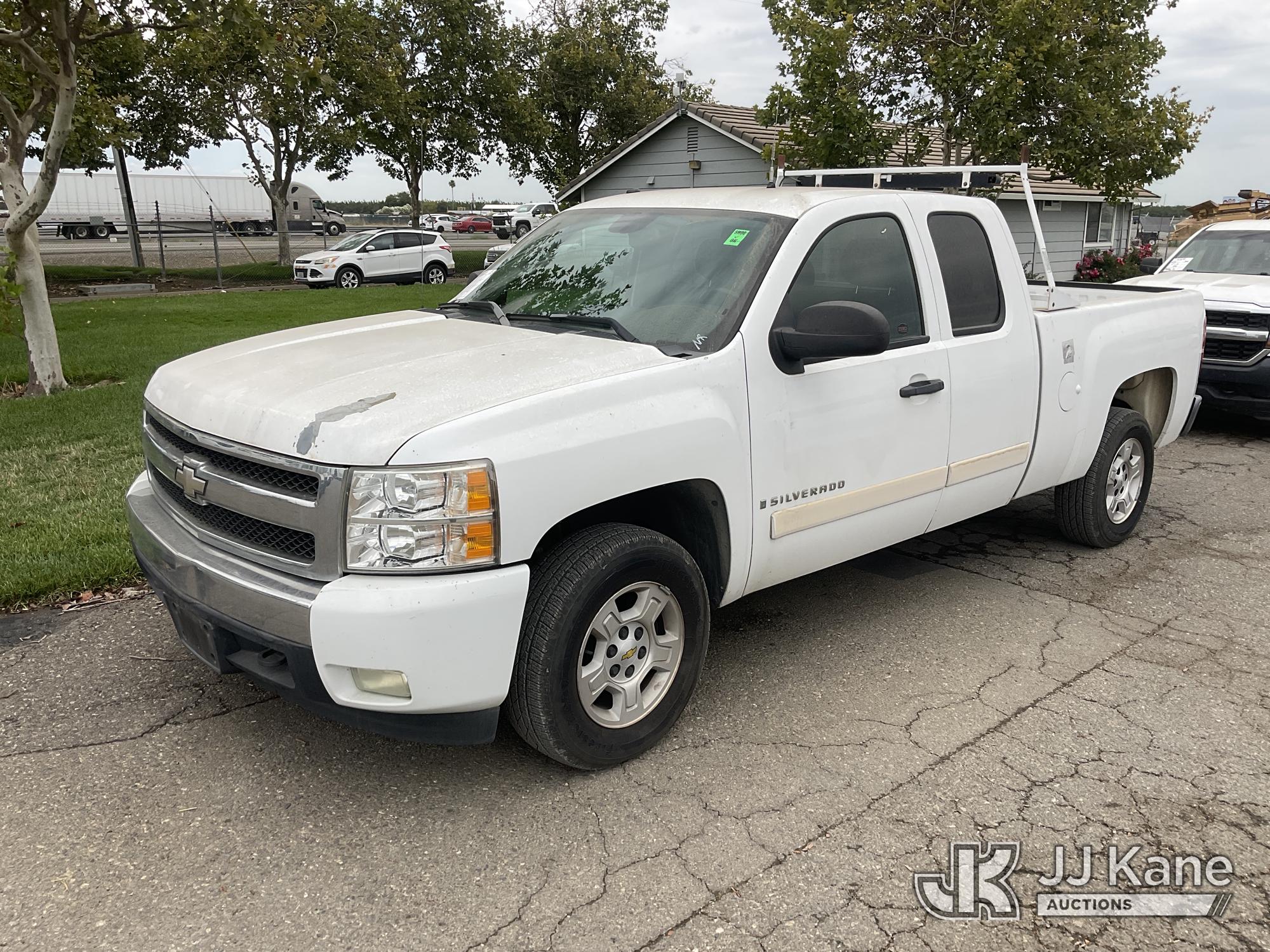 Photo of a 2008 Chevrolet Silverado 1500