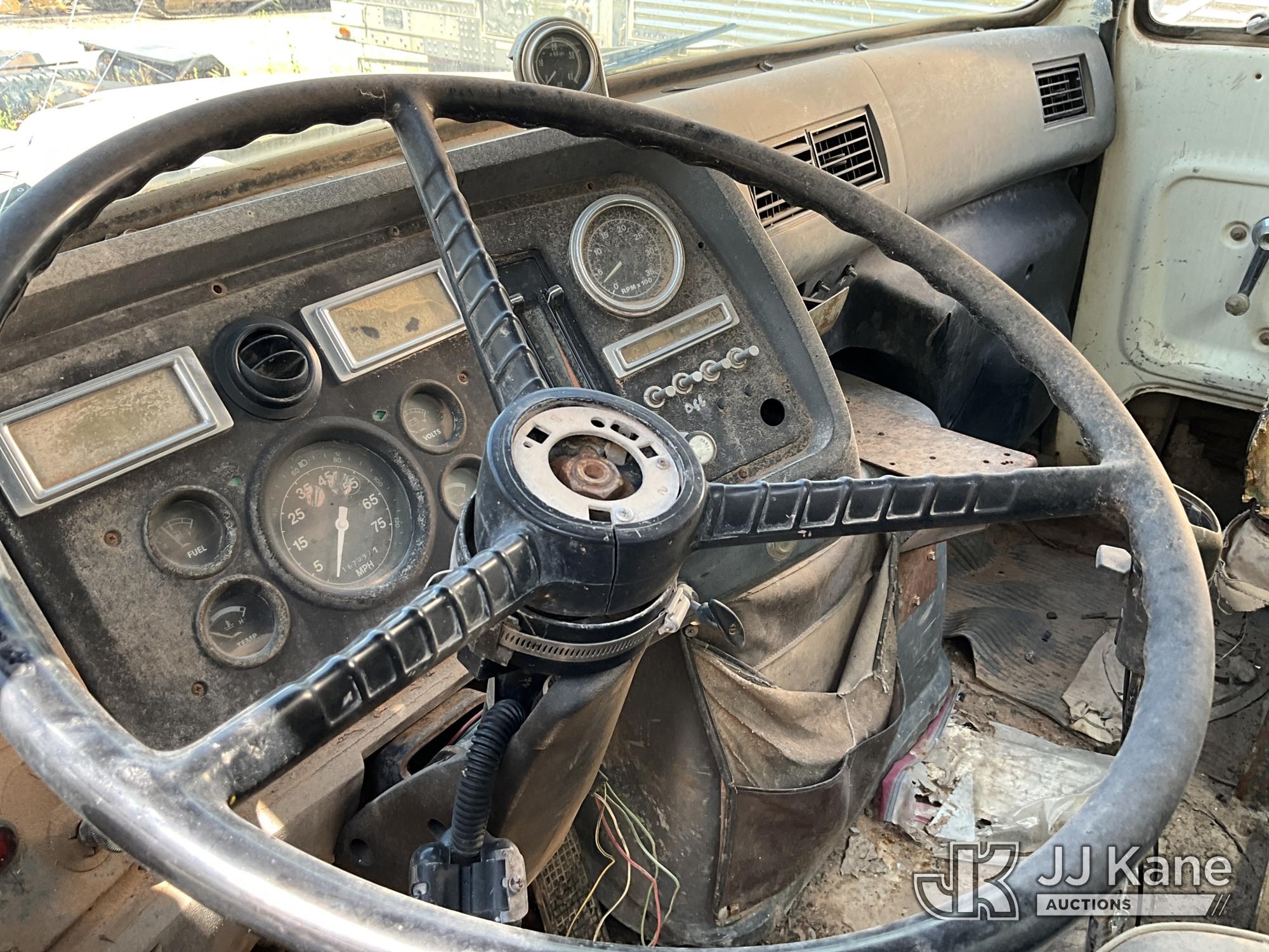 1993 Ford LNT8000F