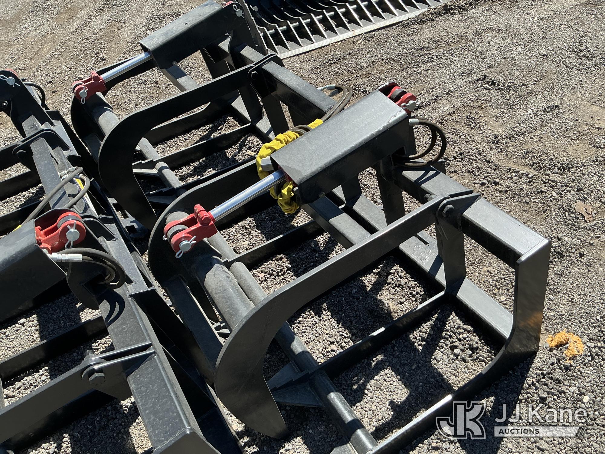 78in Skid Steer Grapple NOTE: This unit is being sold AS IS/WHERE IS via Timed Auction and is located in Salt Lake City