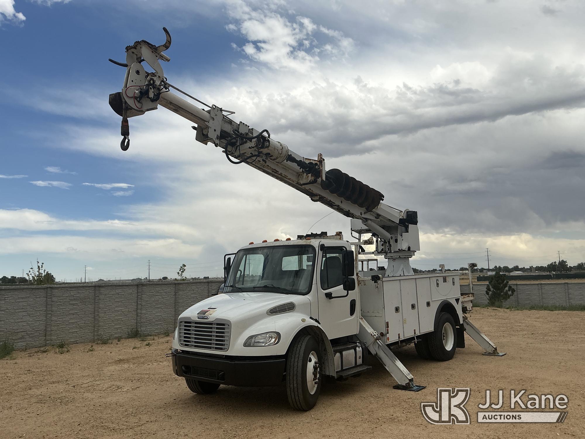 2015 Freightliner M2 106