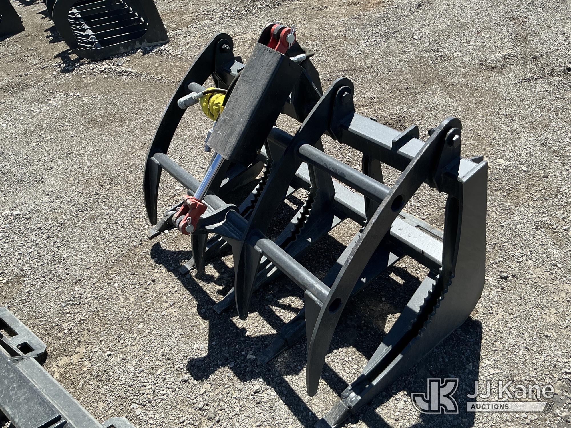 48in Skid Steer Grapple NOTE: This unit is being sold AS IS/WHERE IS via Timed Auction and is located in Salt Lake City