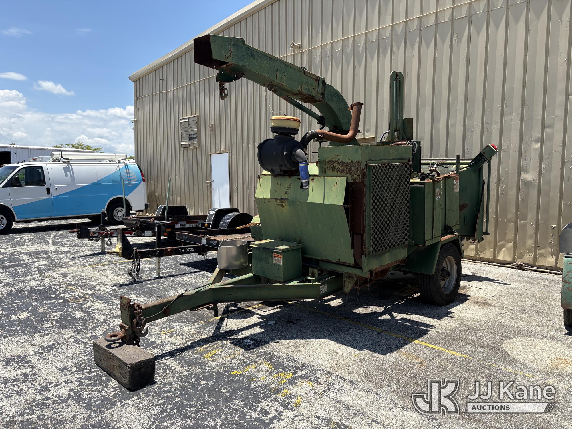 2000 Bandit Industries 1890 Intimidator Chipper (18in Drum), trailer mtd.