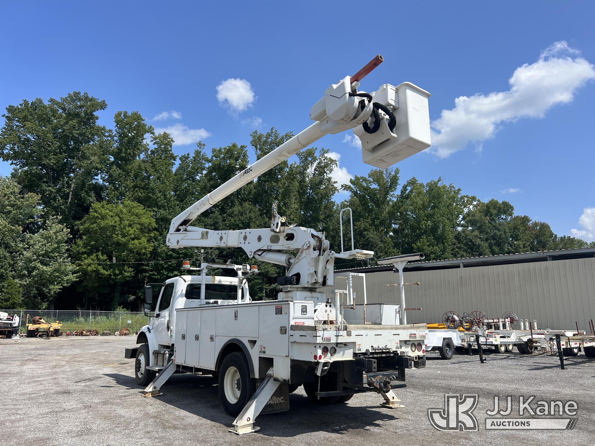 2018 Freightliner M2 106 4x4