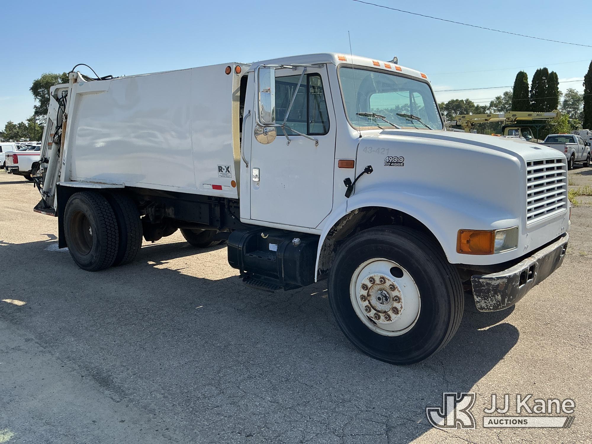 2001 International 4700
