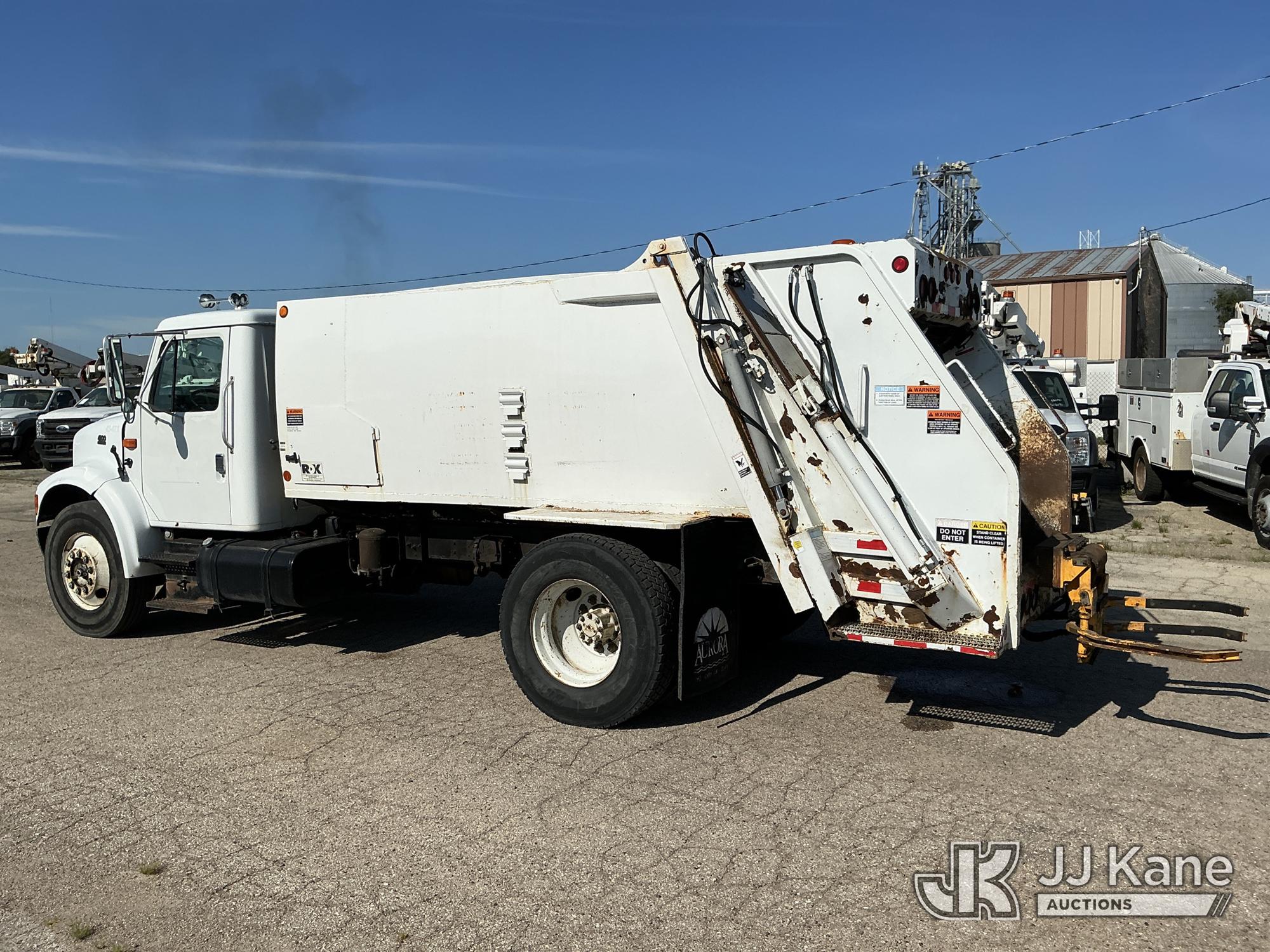 2001 International 4700