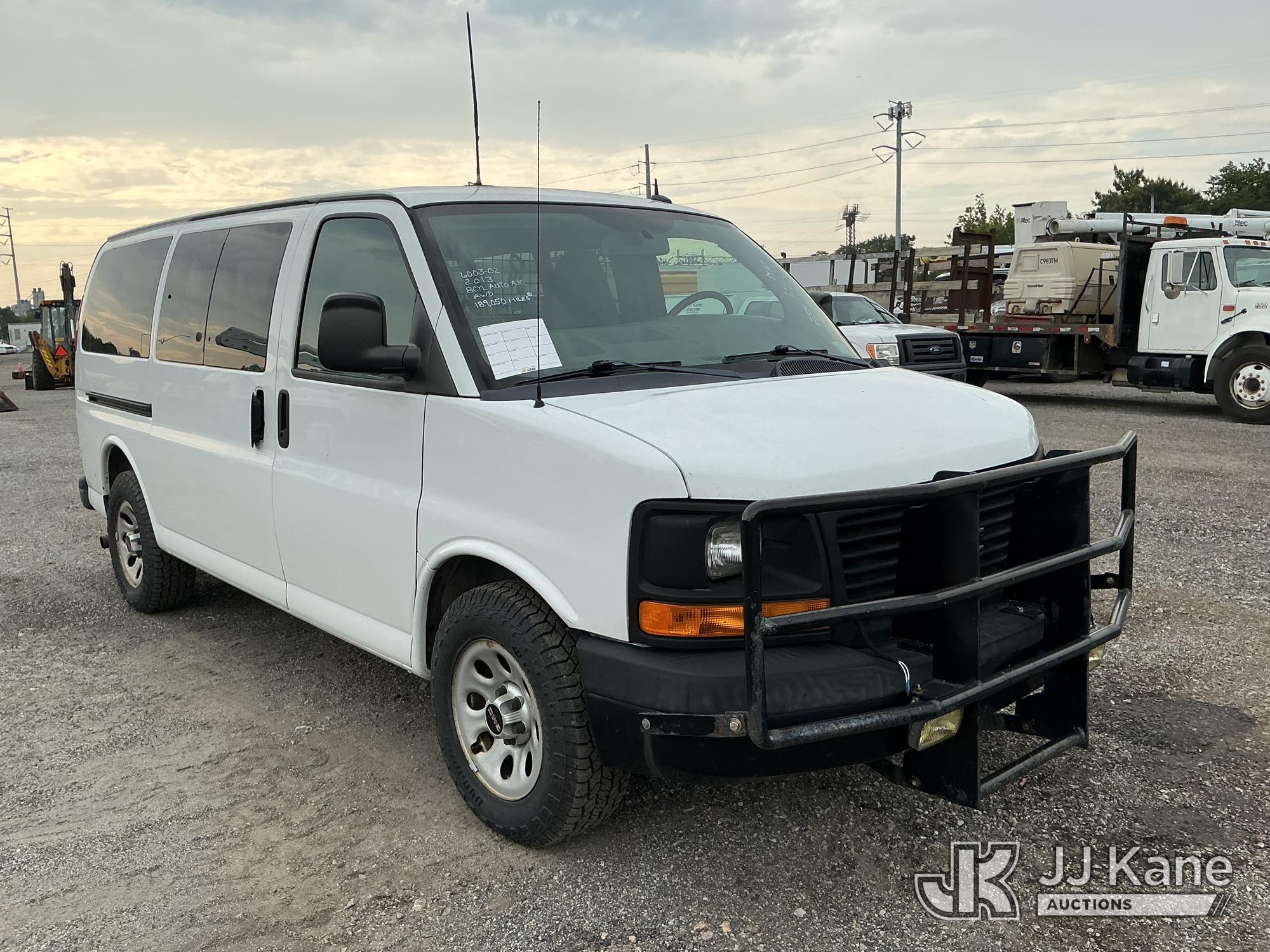 2013 GMC SAVANA G1500 AWD