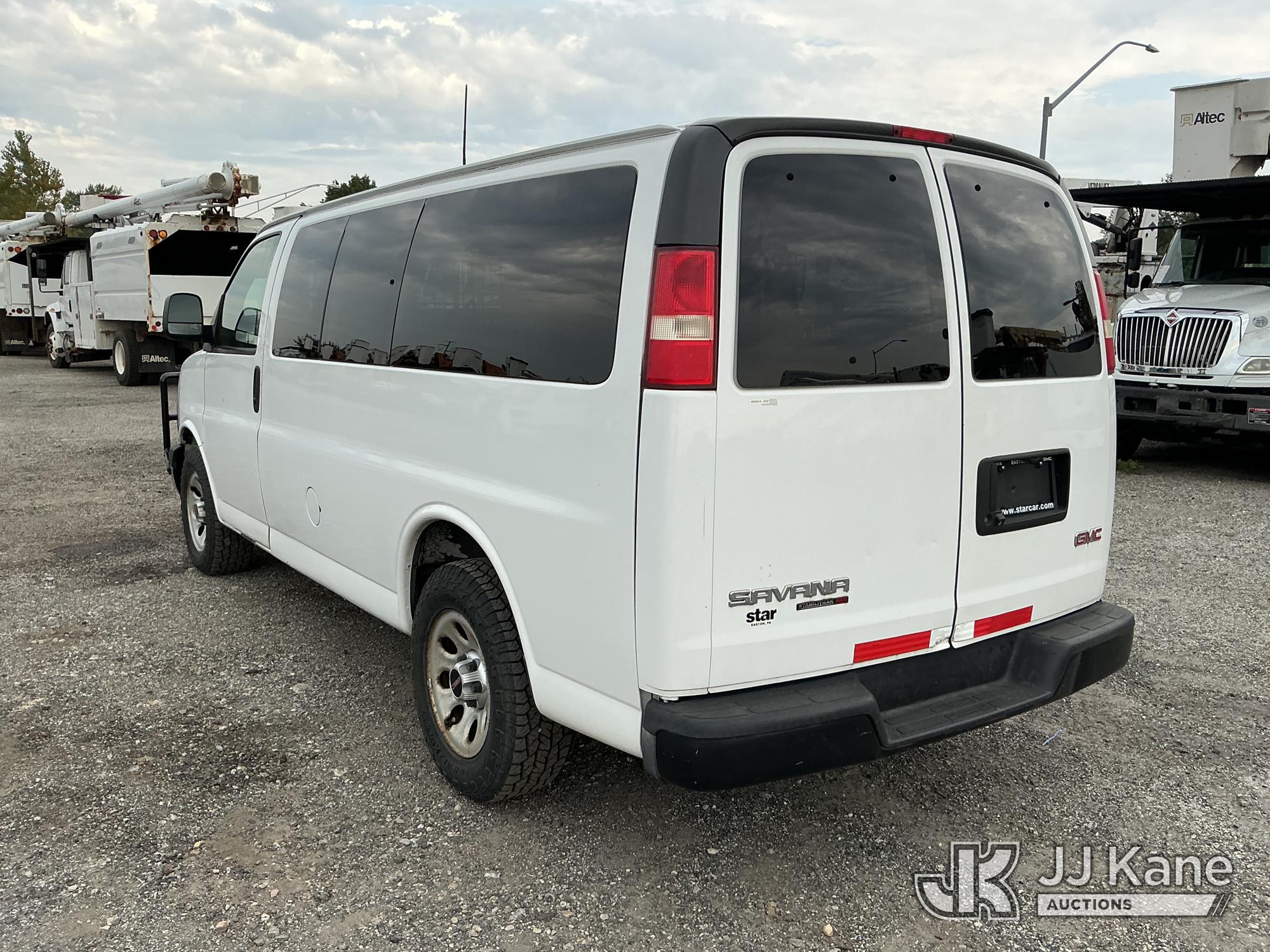 2013 GMC SAVANA G1500 AWD
