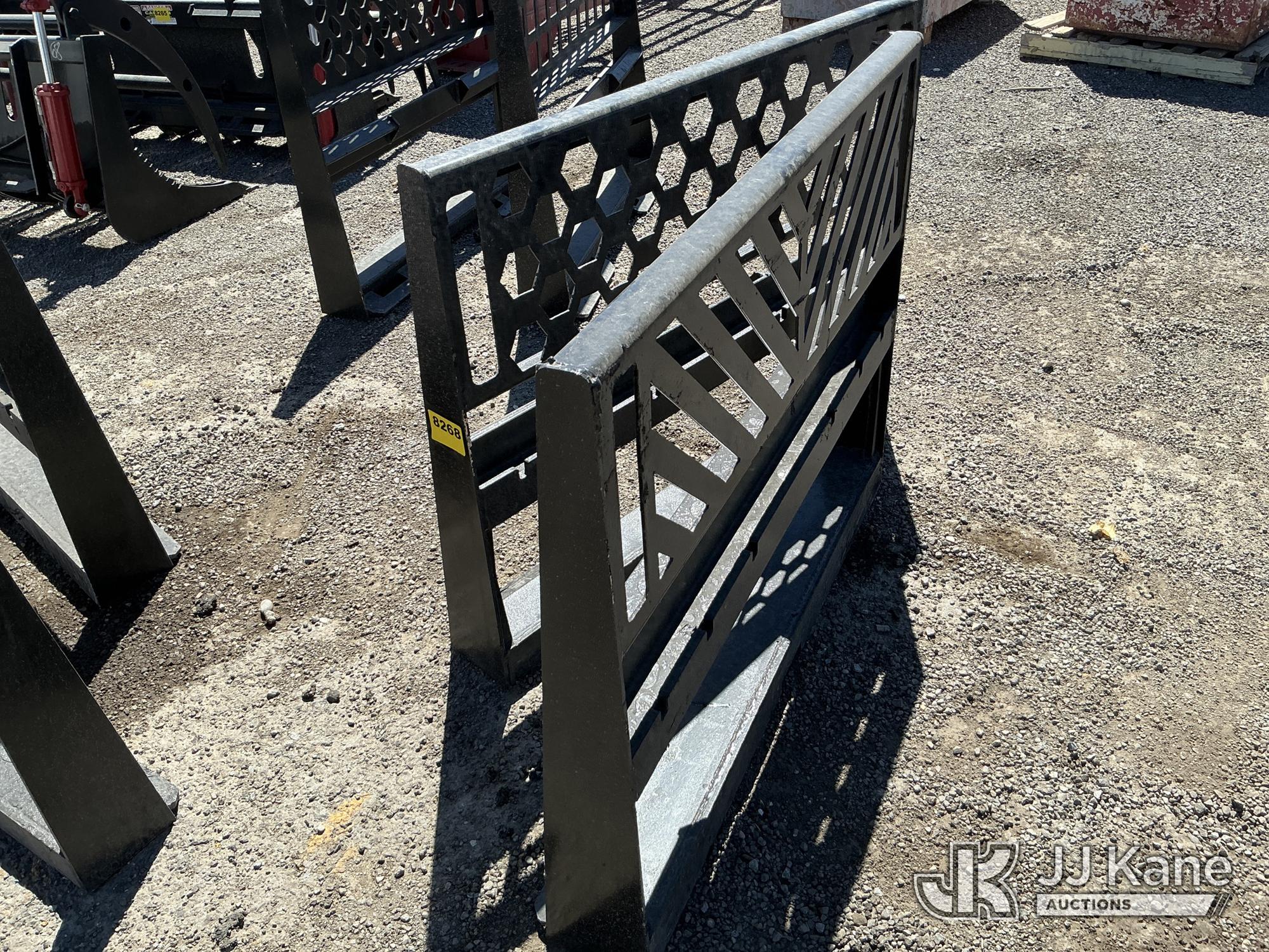 2 Skid Steer Fork Mounts (No Forks) NOTE: This unit is being sold AS IS/WHERE IS via Timed Auction and is located in Salt Lake City