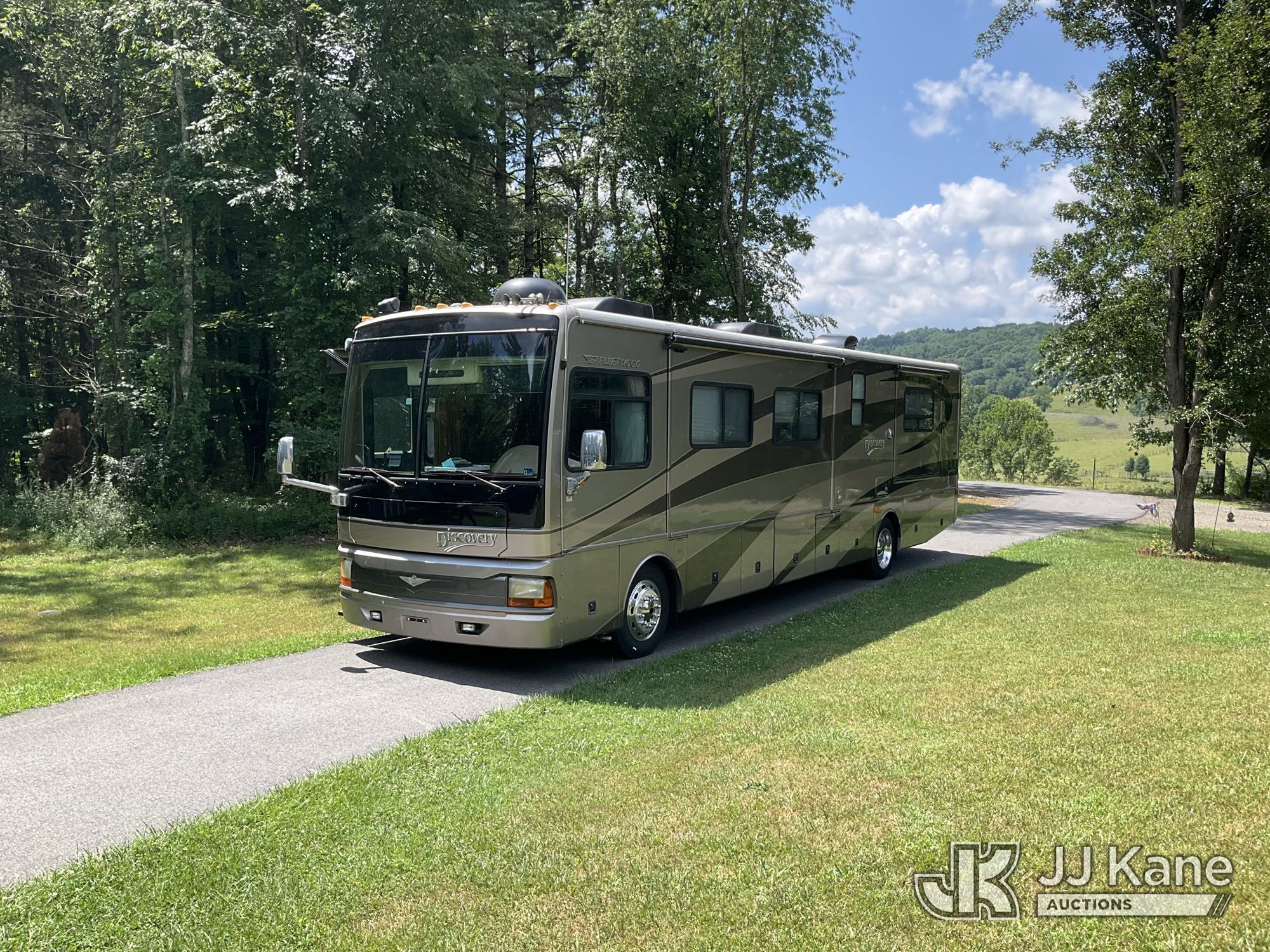 2005 Freightliner X-LINE