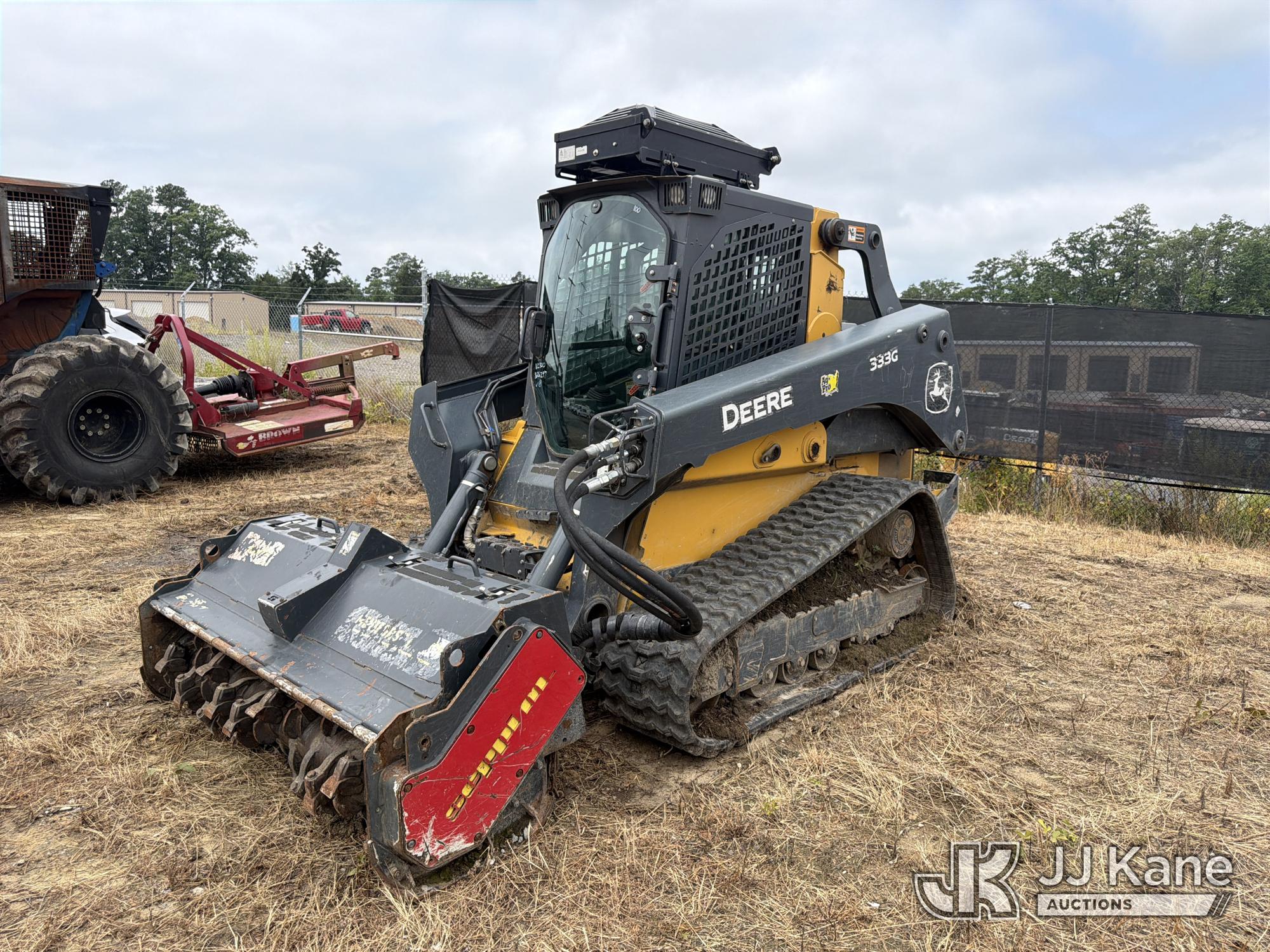 Photo of a 2021 John Deere 333G 2-Spd High-Flow