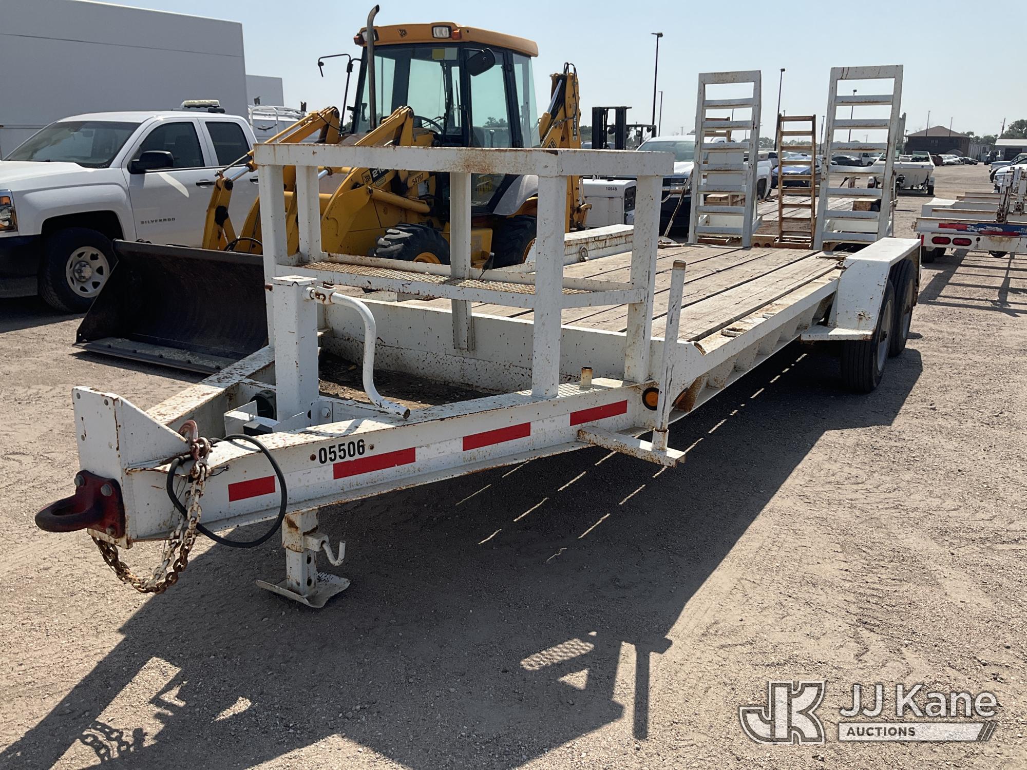 Photo of a 1994 Towmaster T-18DD